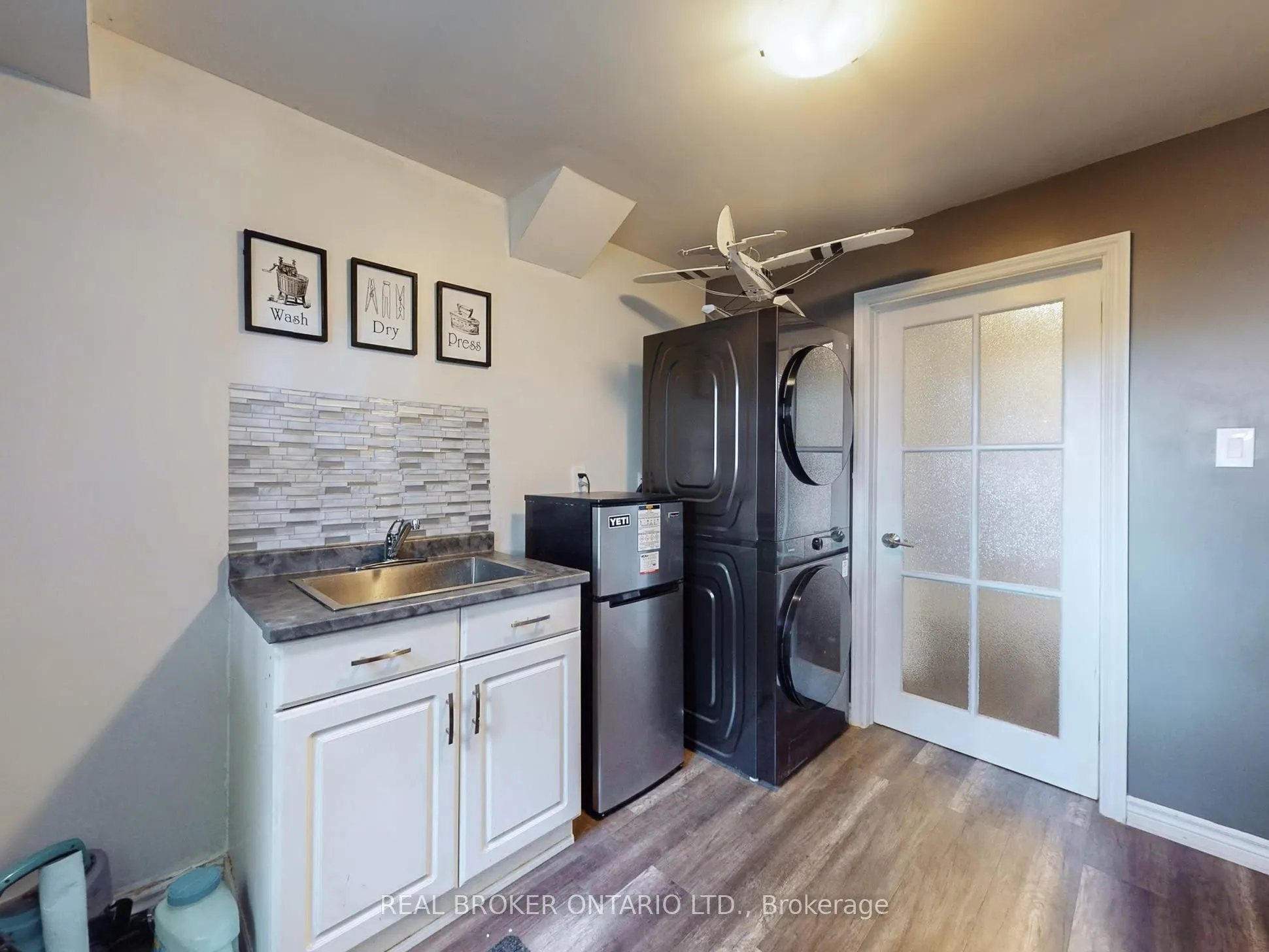 15 Jasmine Crescent