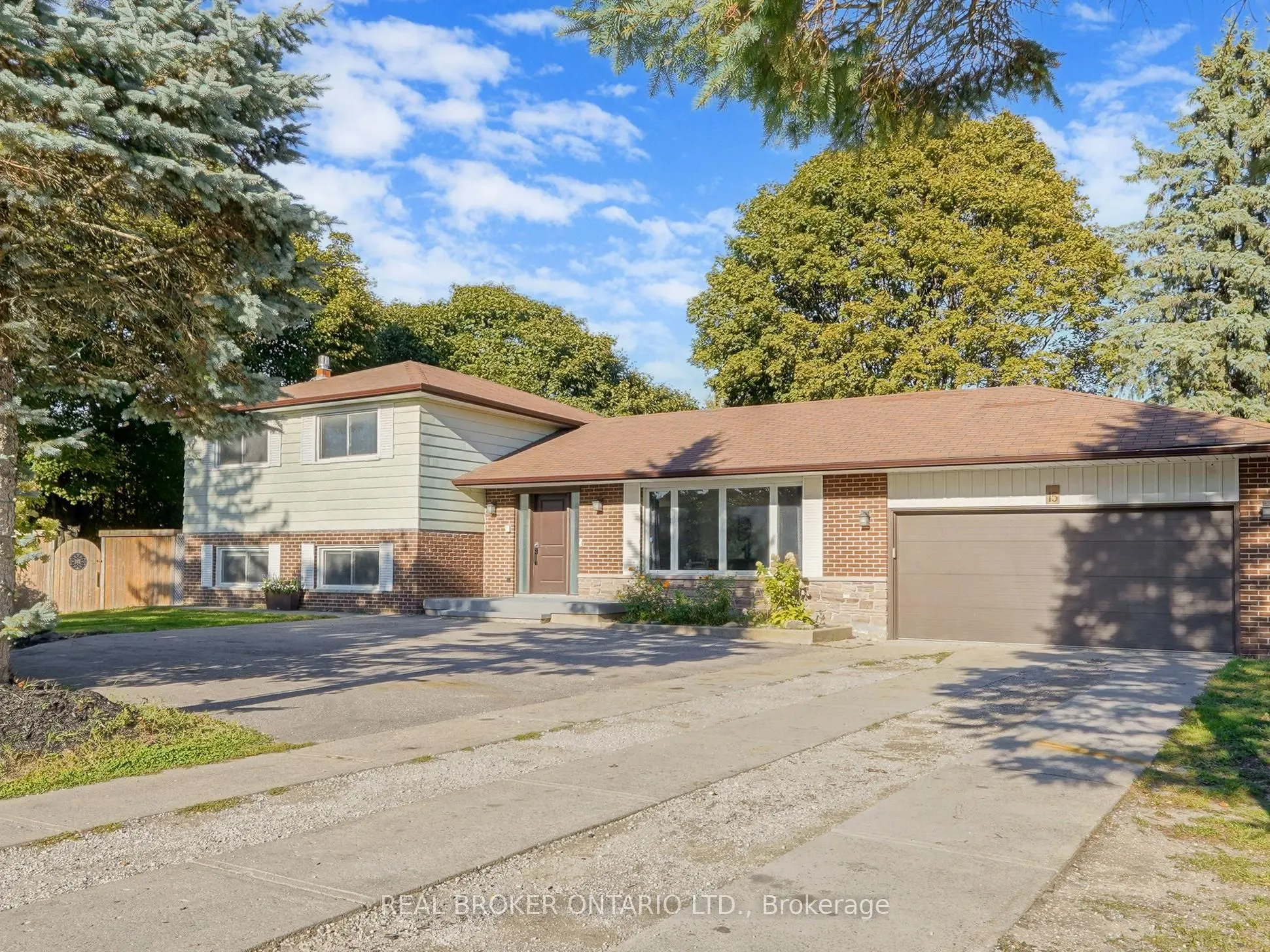15 Jasmine Crescent
