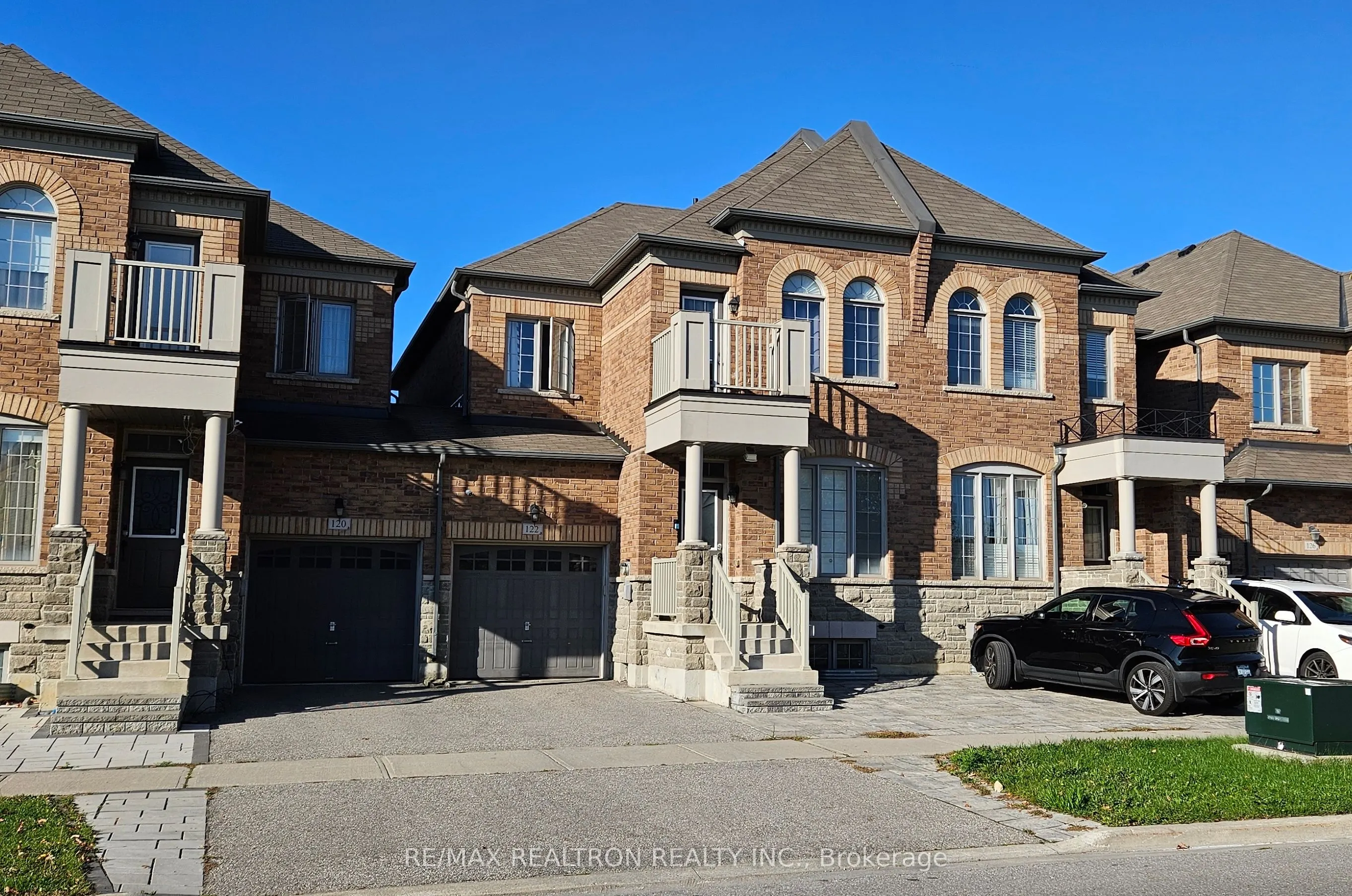 122 William Berczy Boulevard