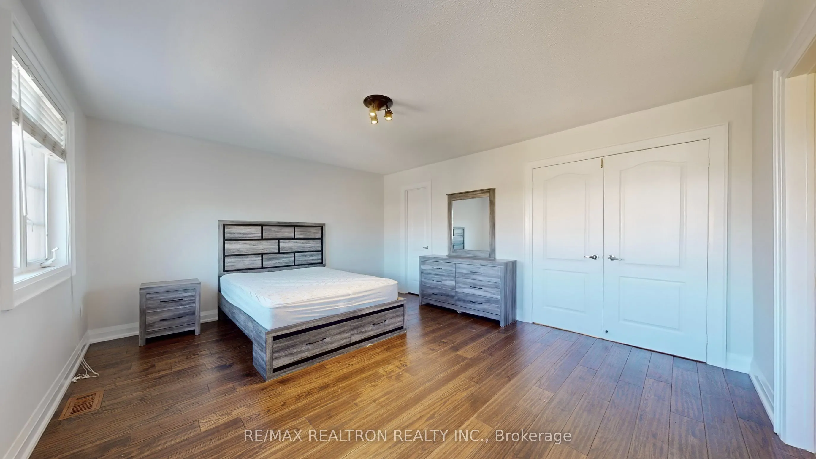 10 Post Oak Drive, #7