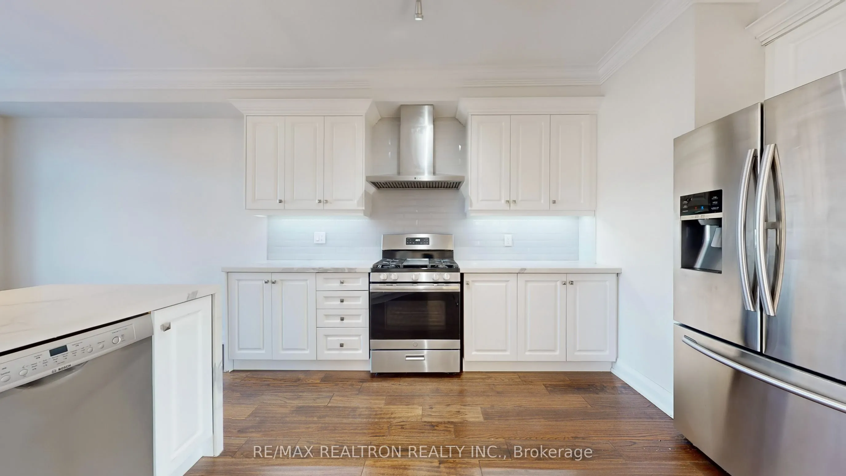 10 Post Oak Drive, #7