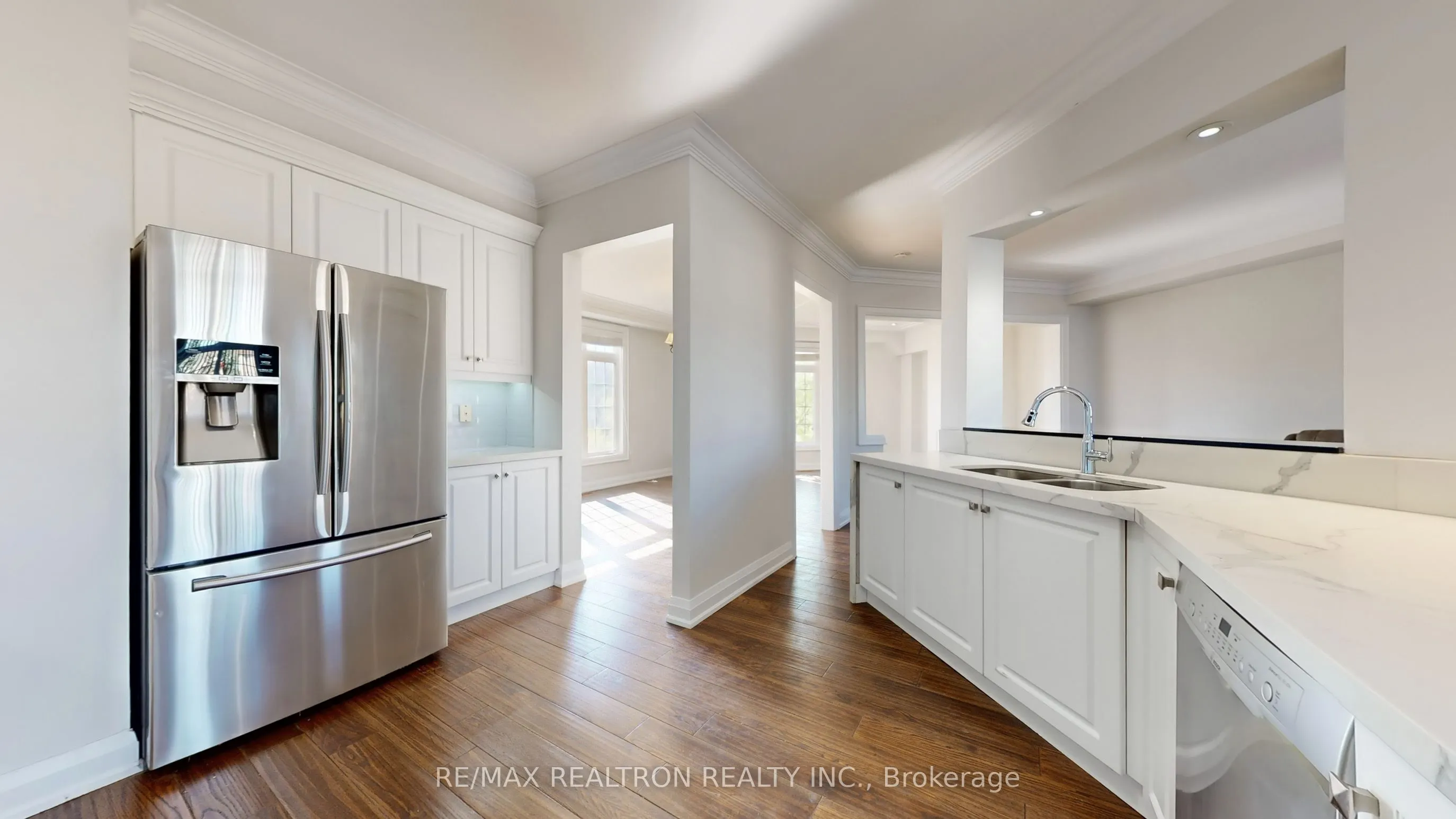 10 Post Oak Drive, #7