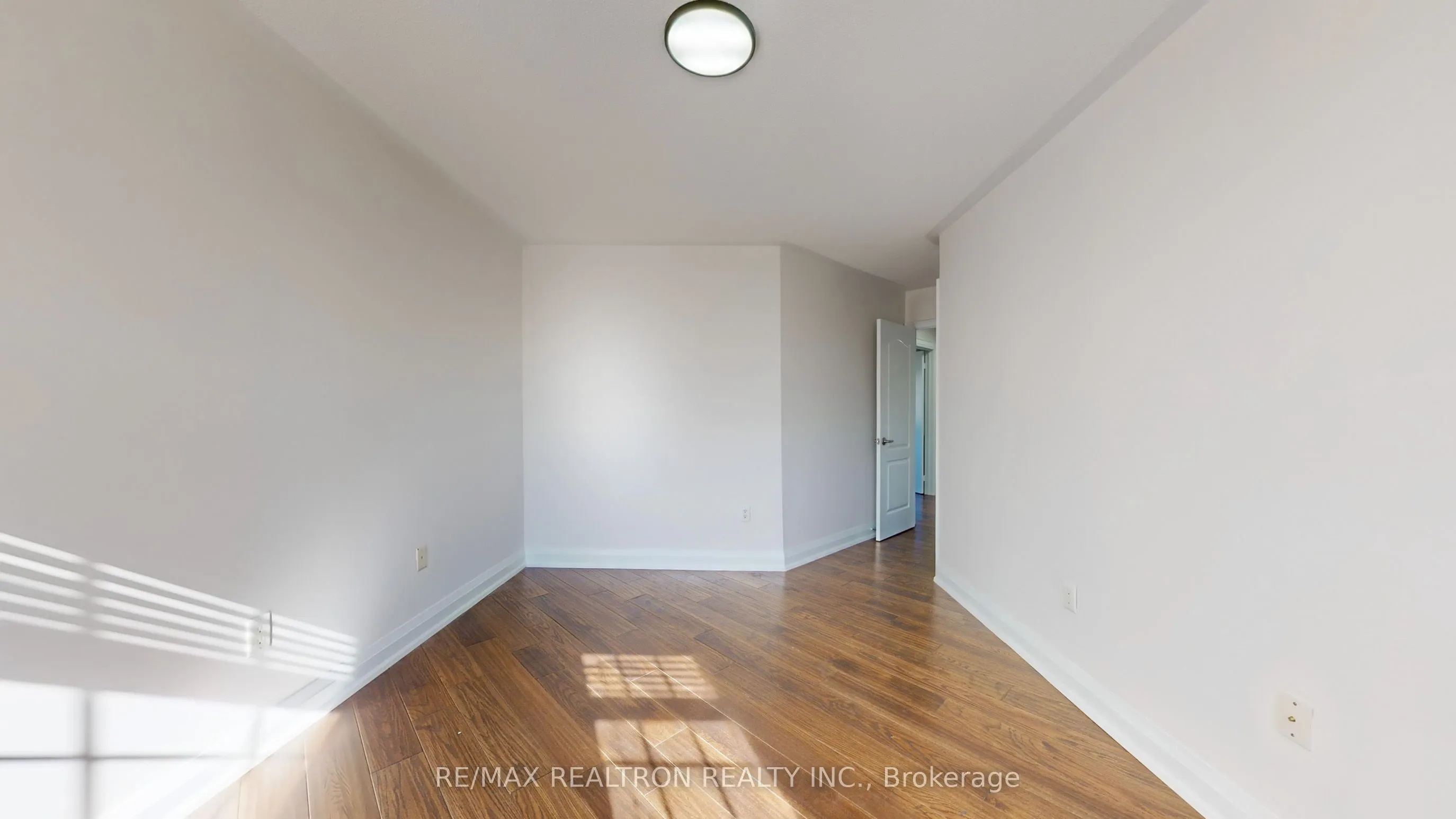 10 Post Oak Drive, #7