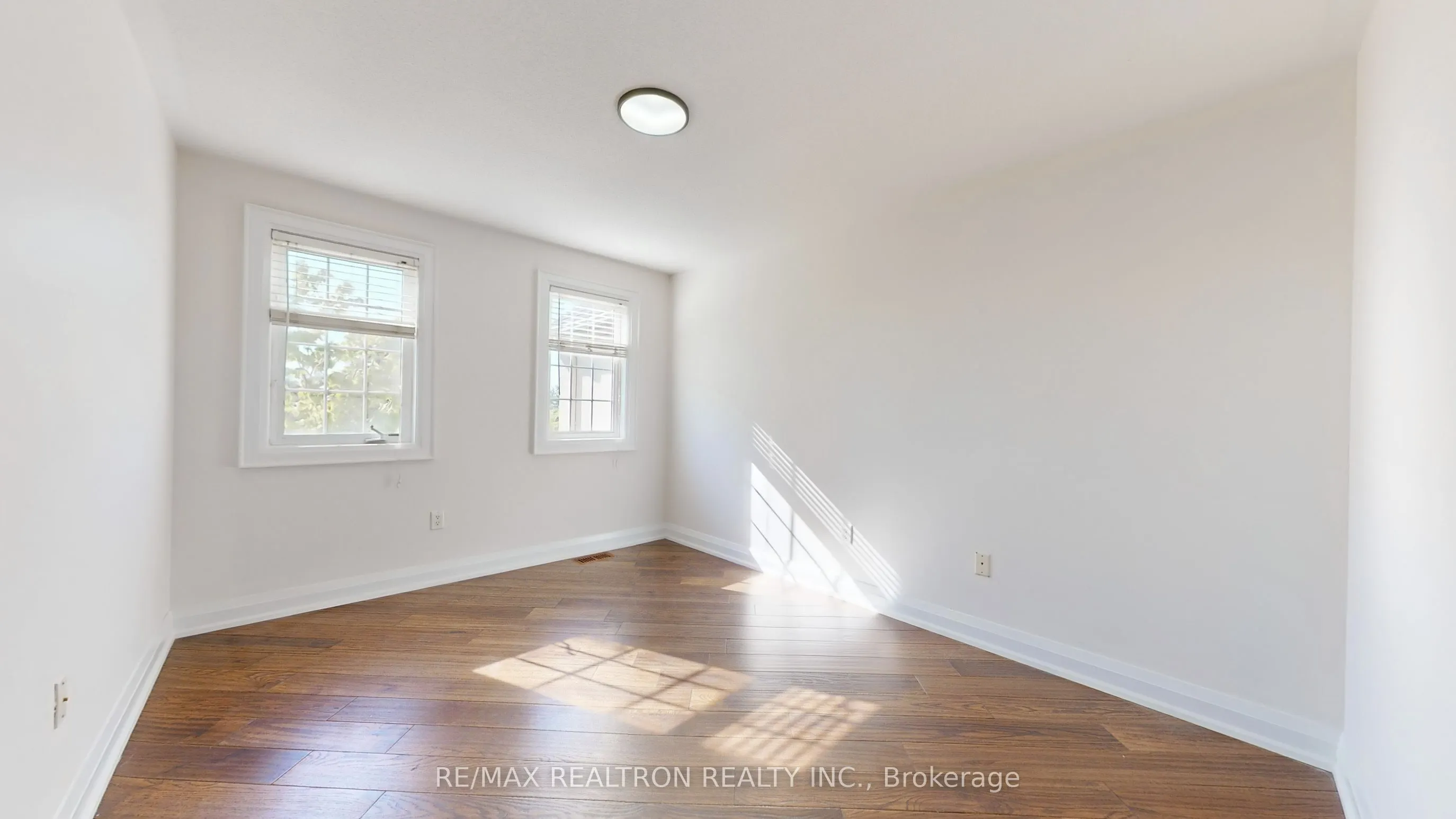 10 Post Oak Drive, #7