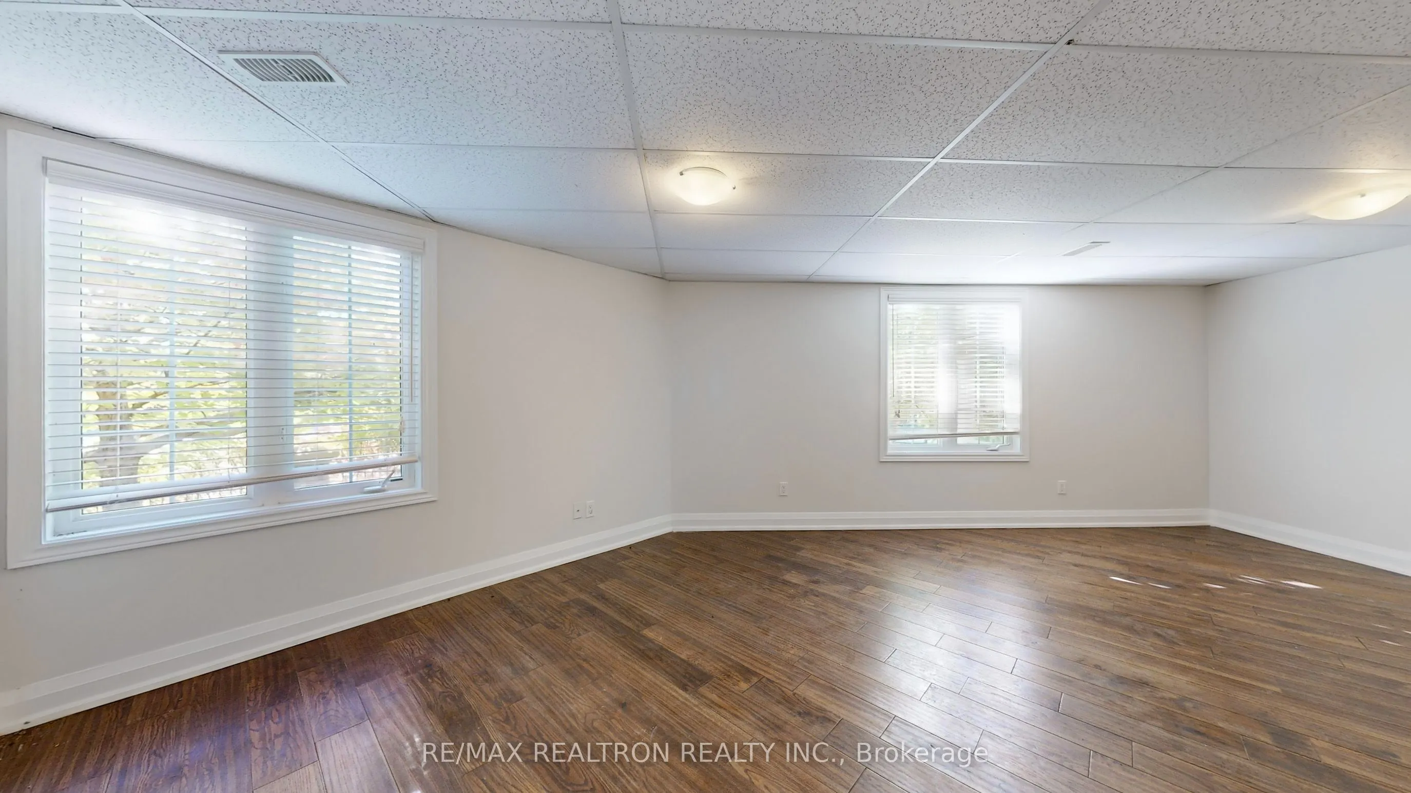 10 Post Oak Drive, #7