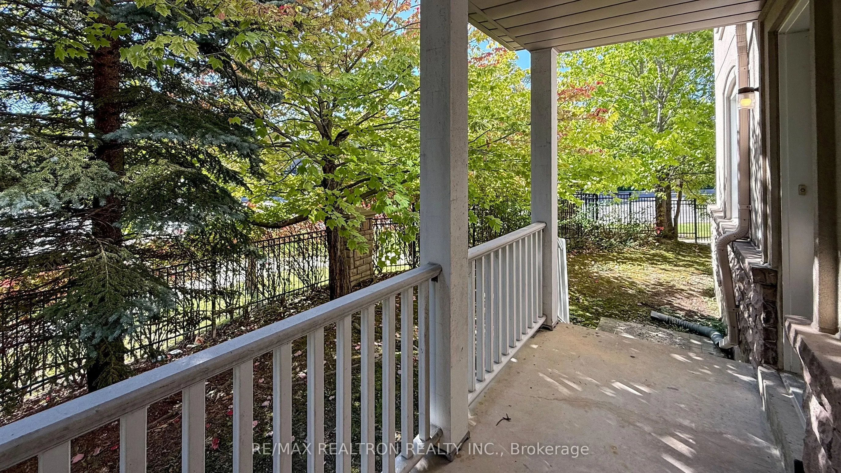 10 Post Oak Drive, #7