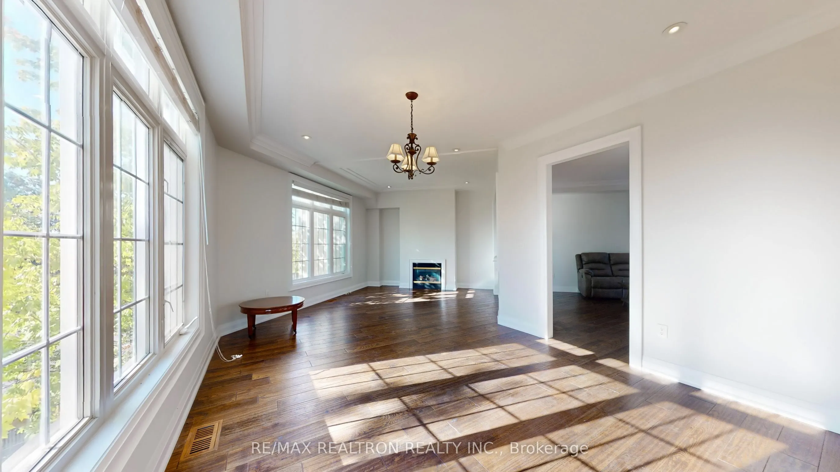 10 Post Oak Drive, #7