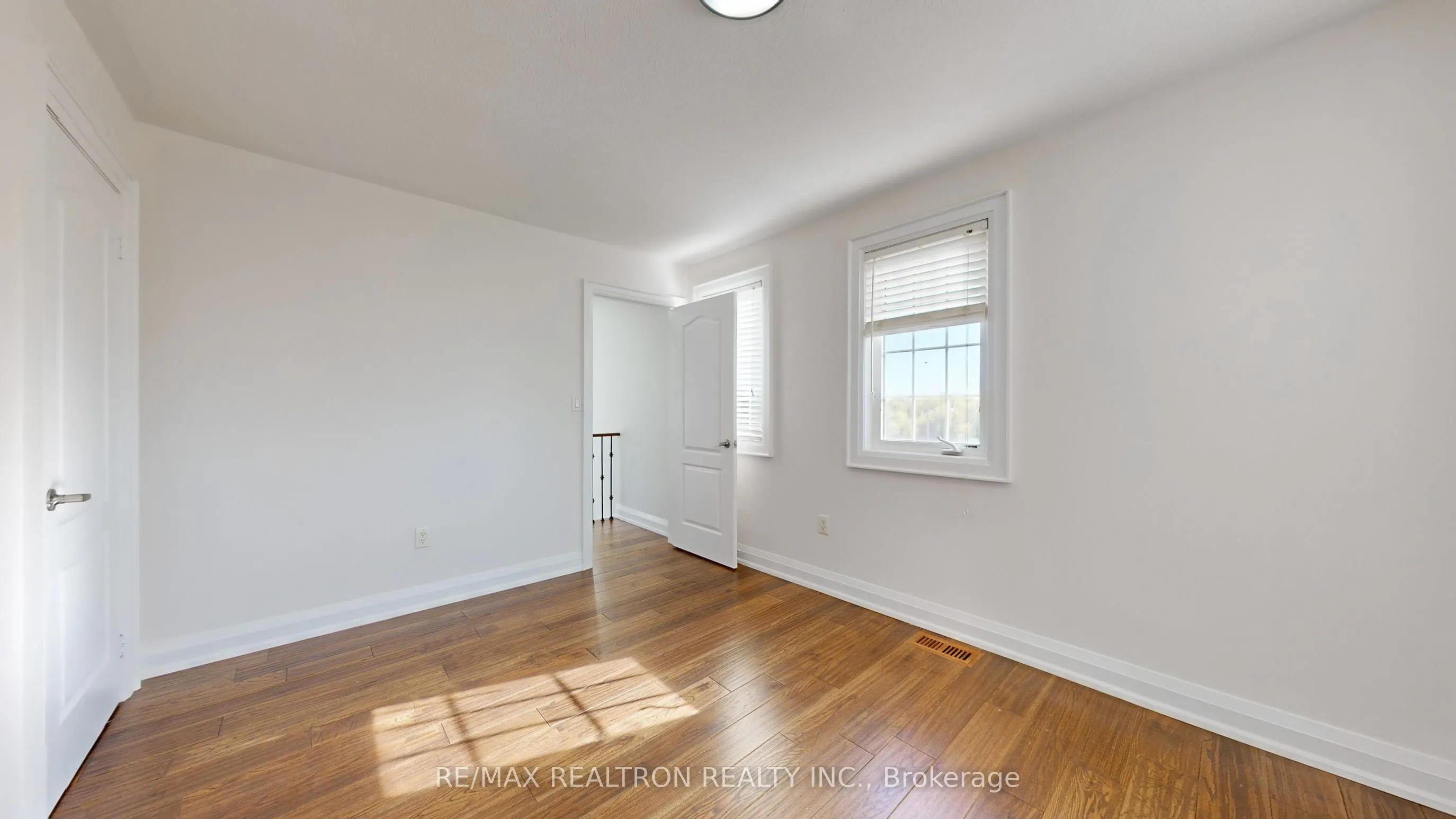 10 Post Oak Drive, #7