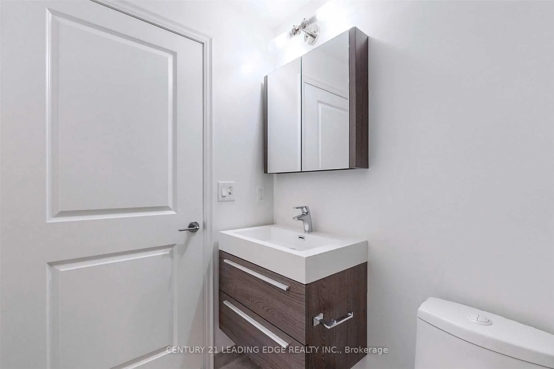 18 ROUGE VALLEY Drive W, #514