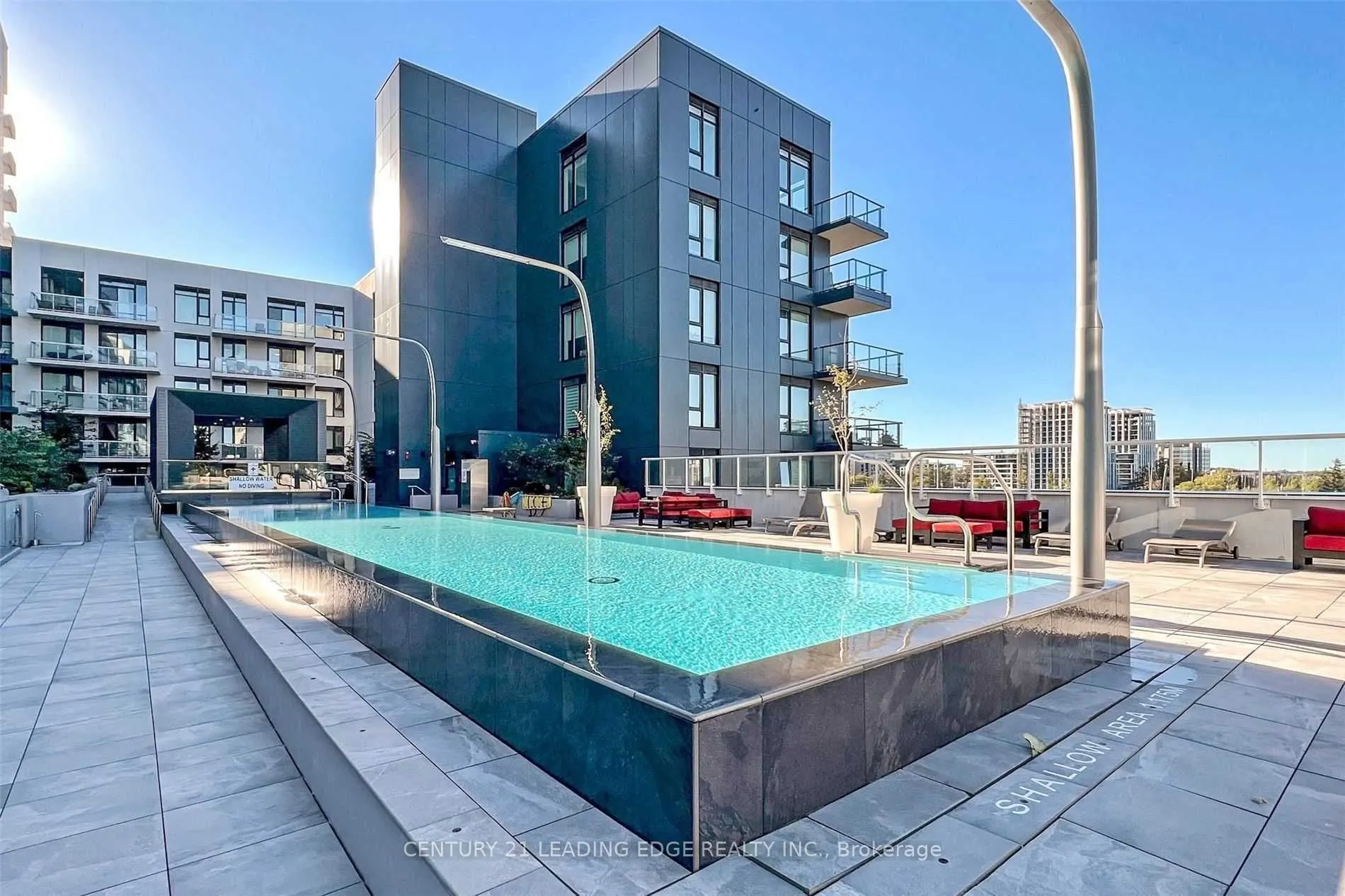 18 ROUGE VALLEY Drive W, #514