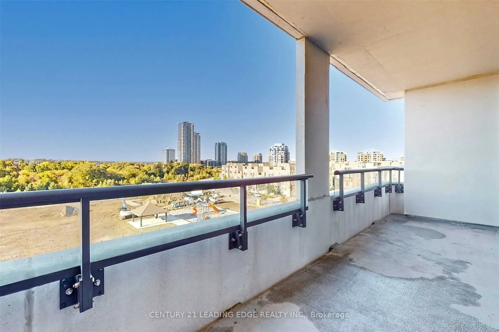 18 ROUGE VALLEY Drive W, #514