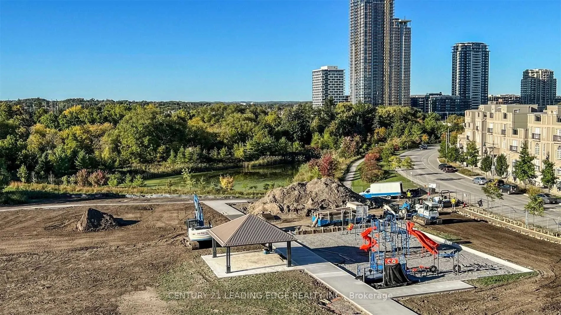 18 ROUGE VALLEY Drive W, #514