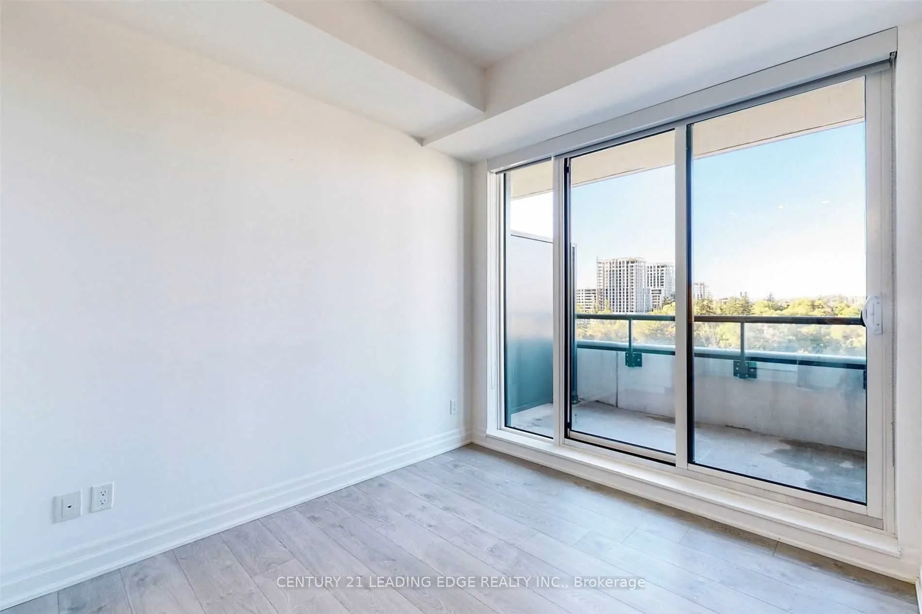 18 ROUGE VALLEY Drive W, #514