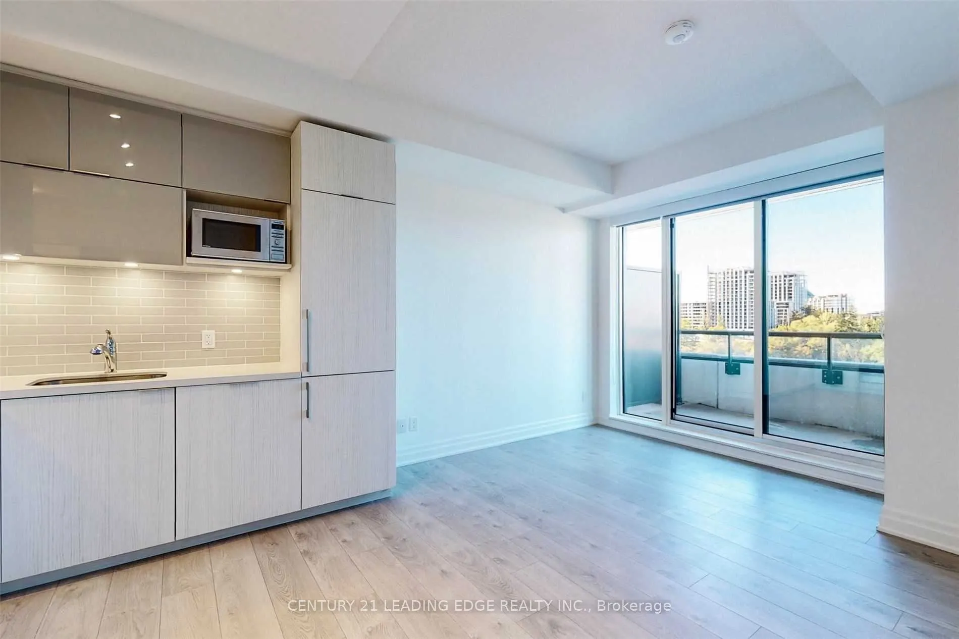 18 ROUGE VALLEY Drive W, #514