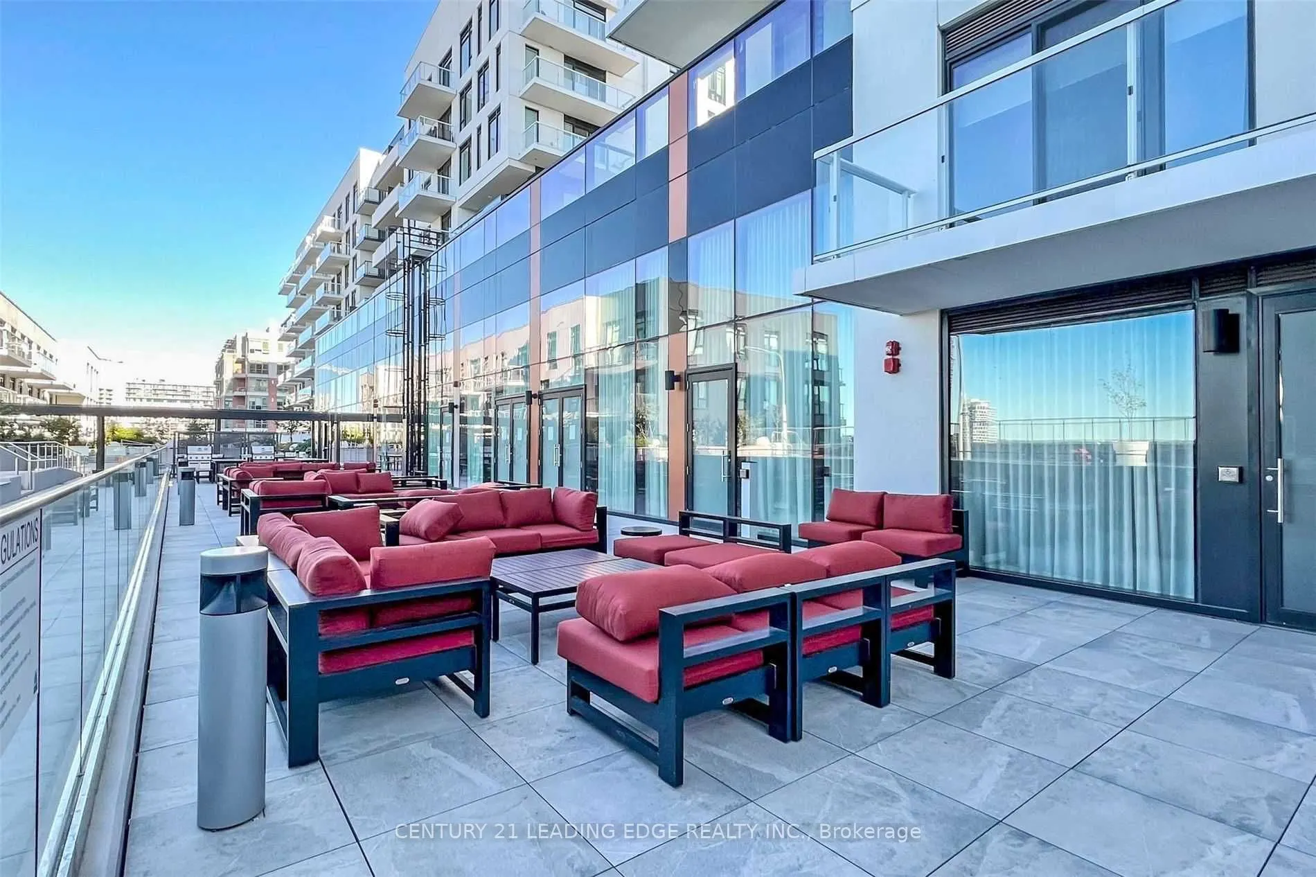 18 ROUGE VALLEY Drive W, #514