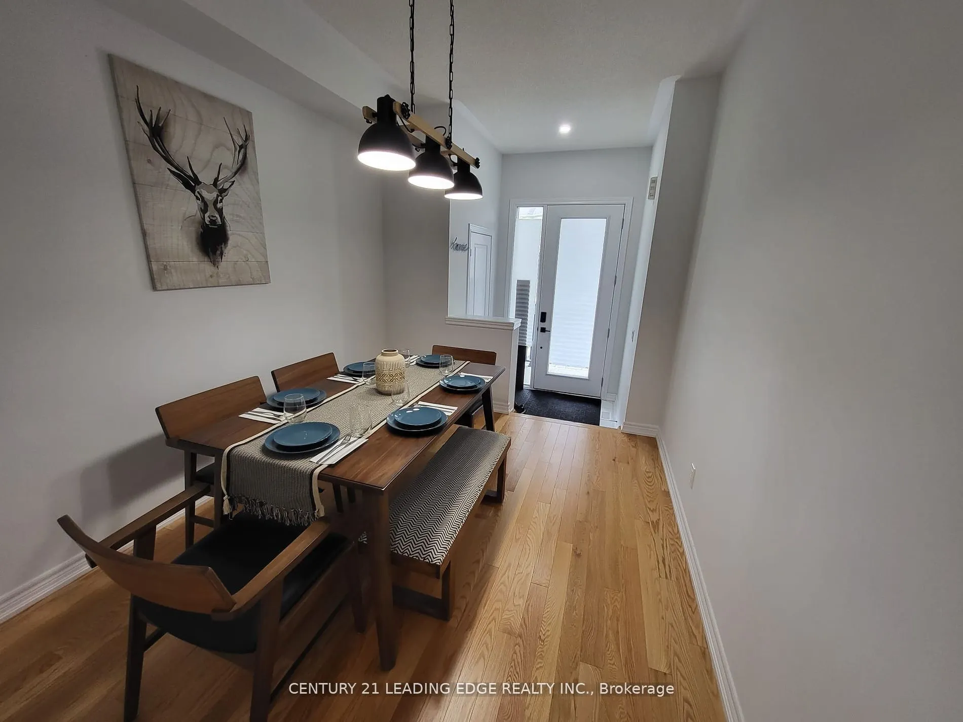 69 SEEDLING Crescent, #UPPER
