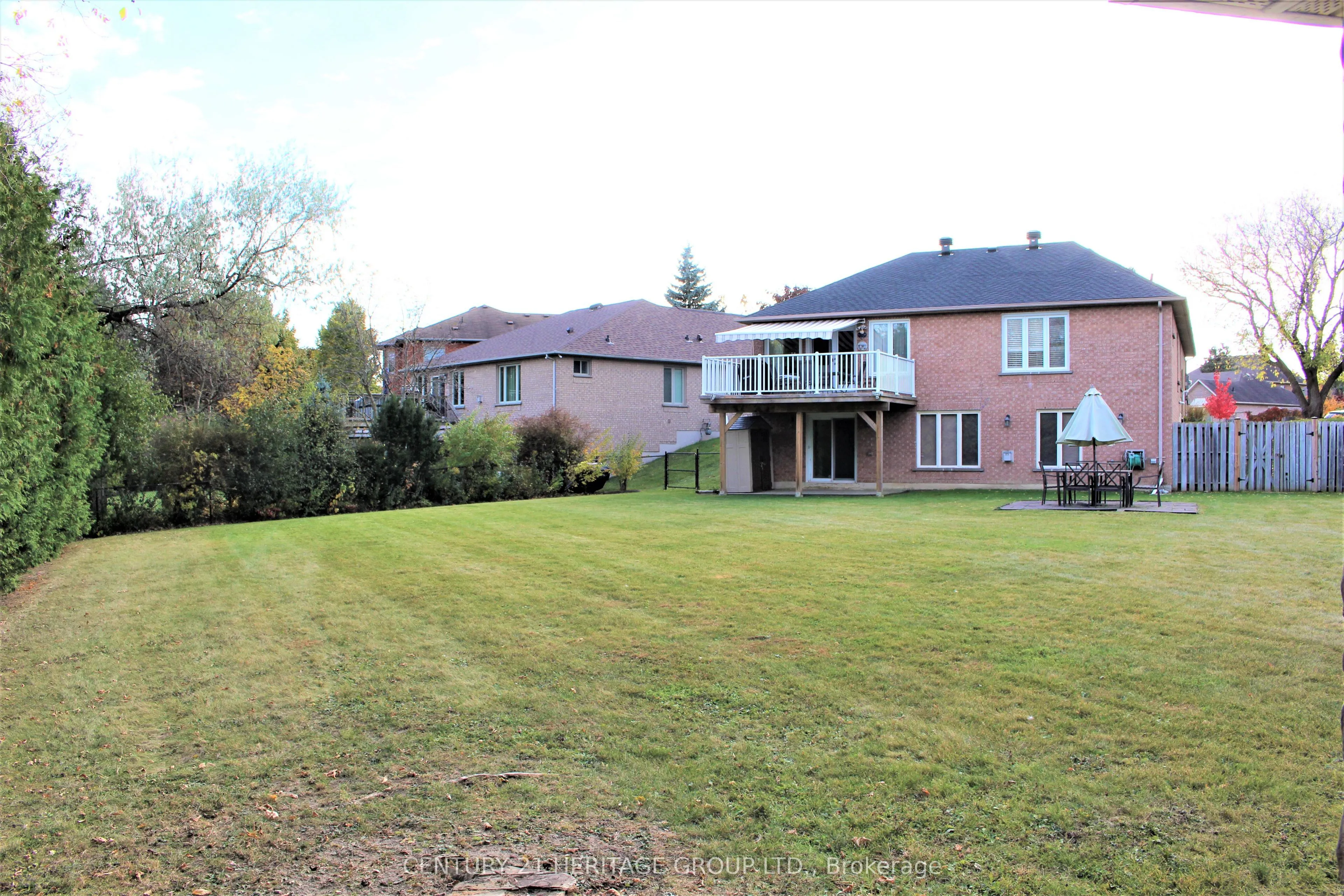 310 Chambers Crescent