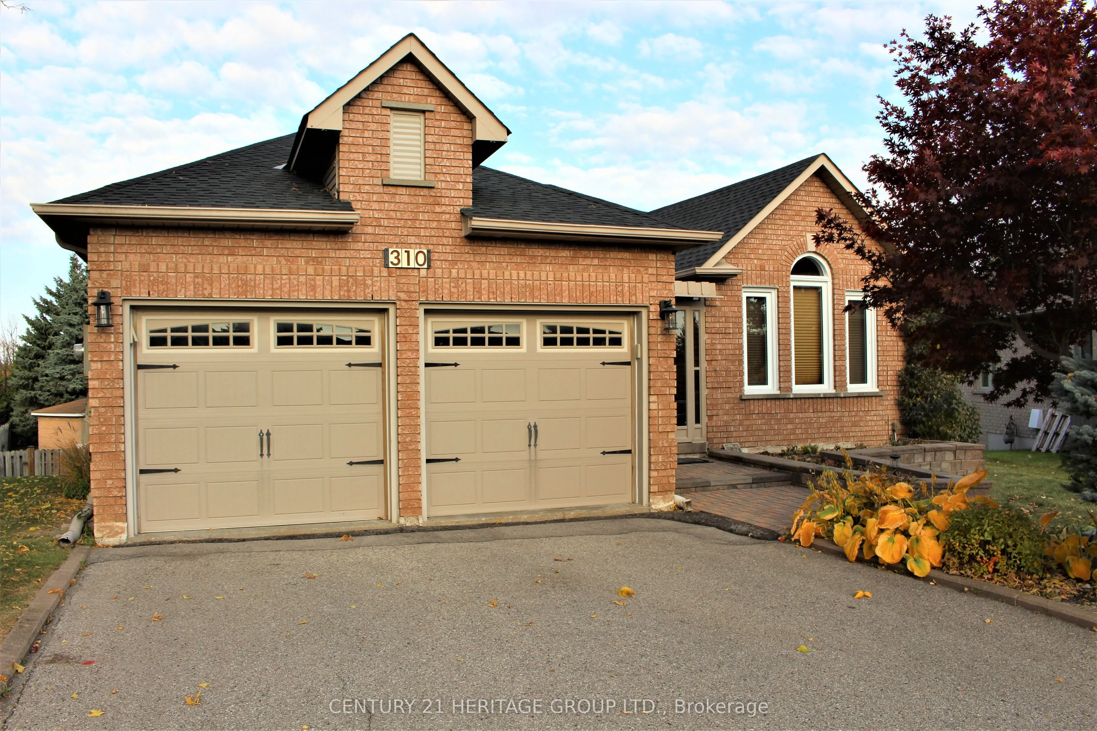 310 Chambers Crescent