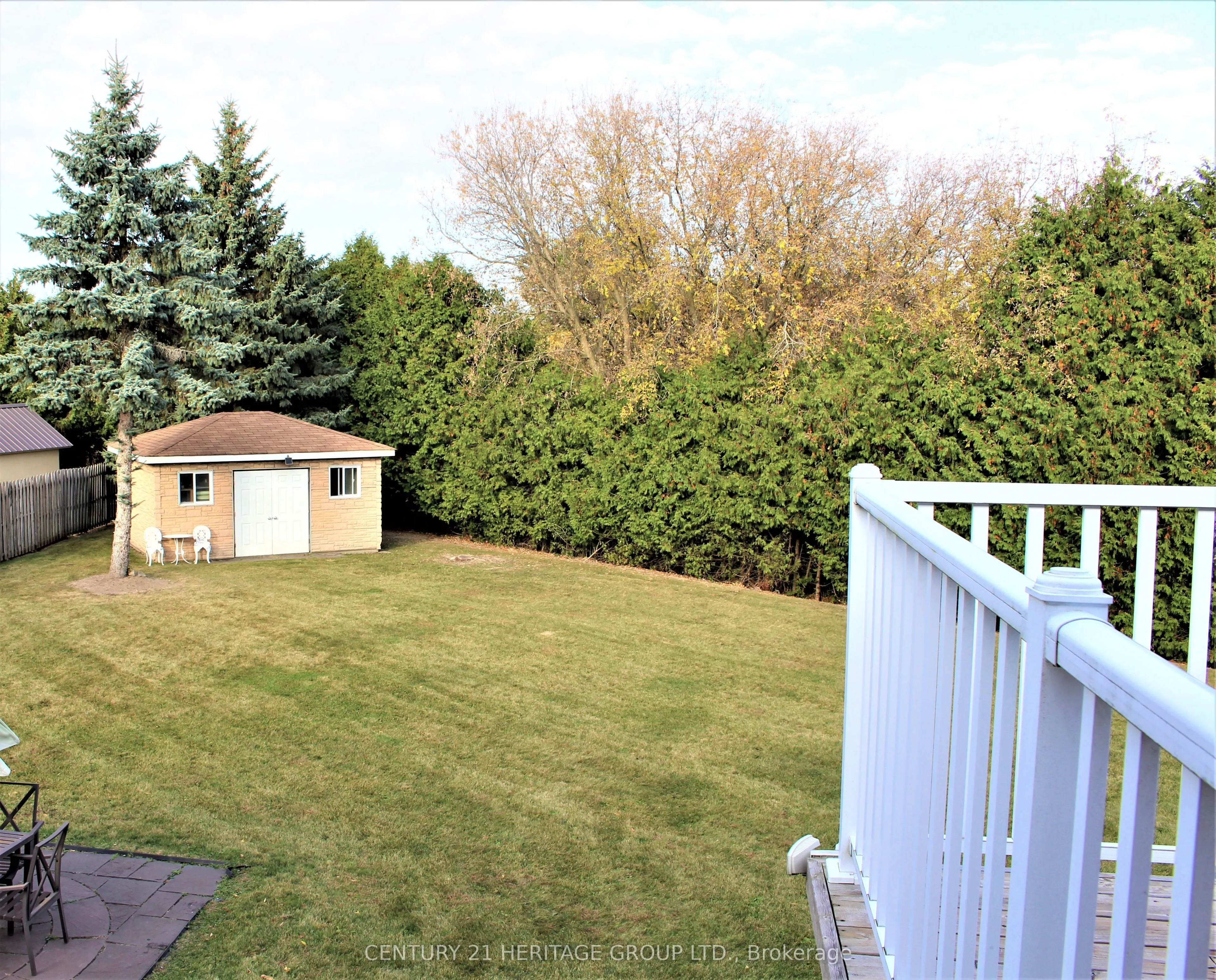 310 Chambers Crescent