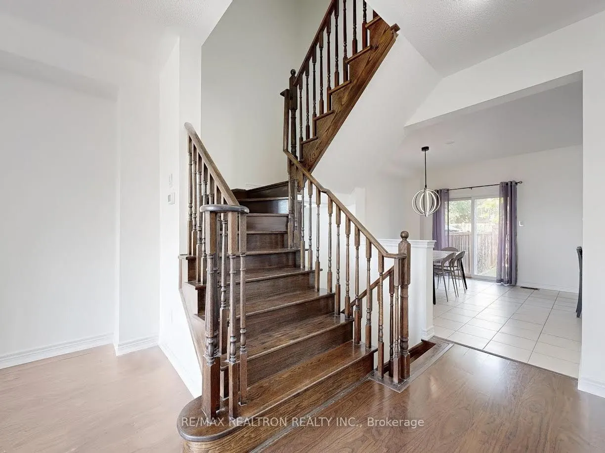105 Matthewson Avenue