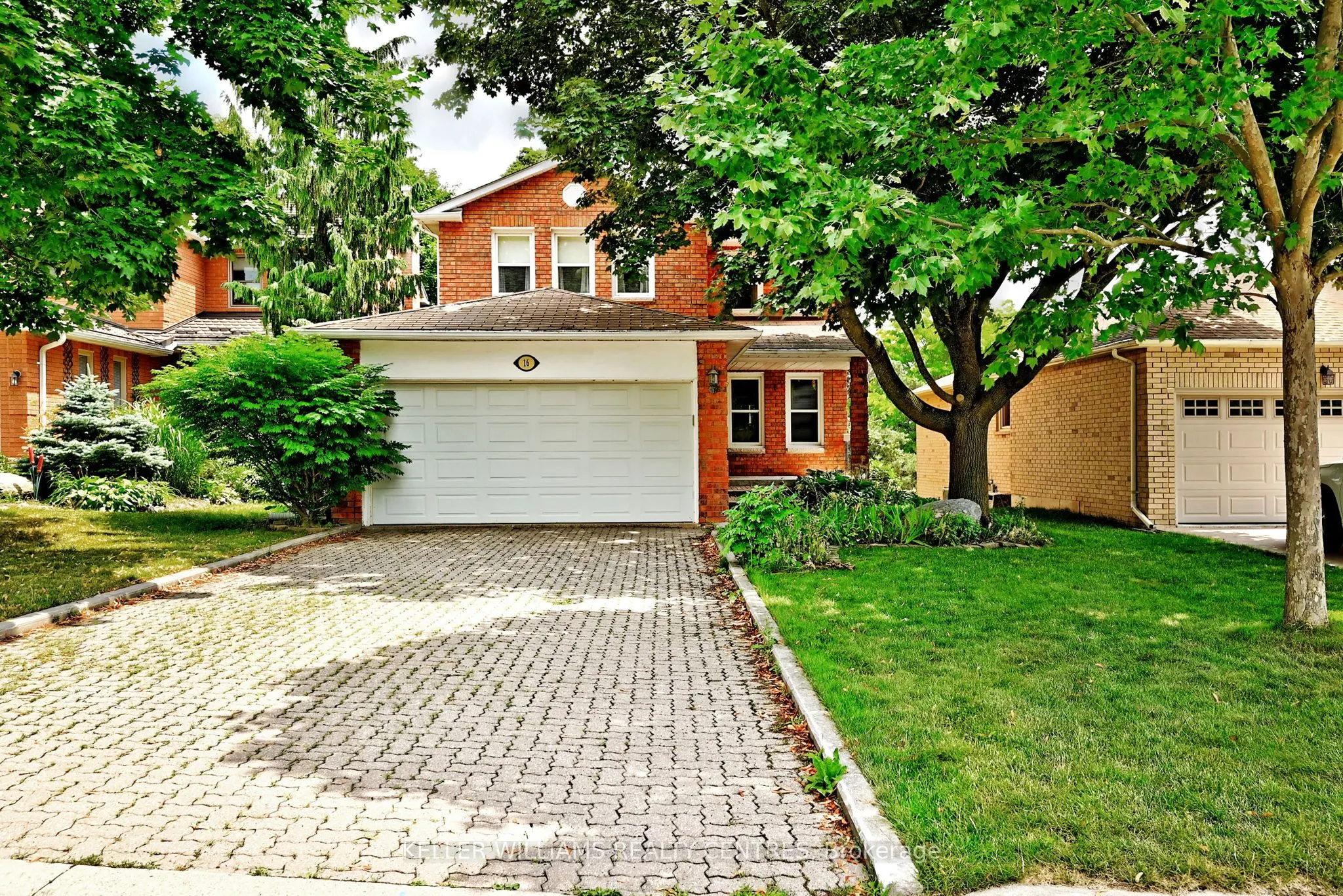 16 Lanewood Drive