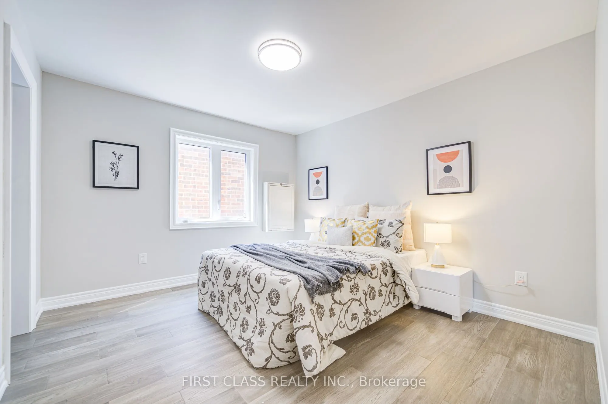 77 Diamond Jubilee Drive