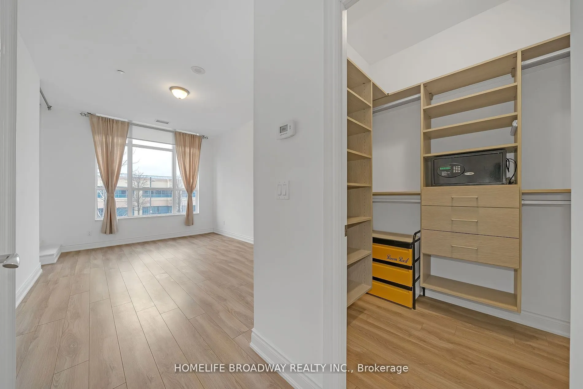 89 South Town Centre Boulevard, #103