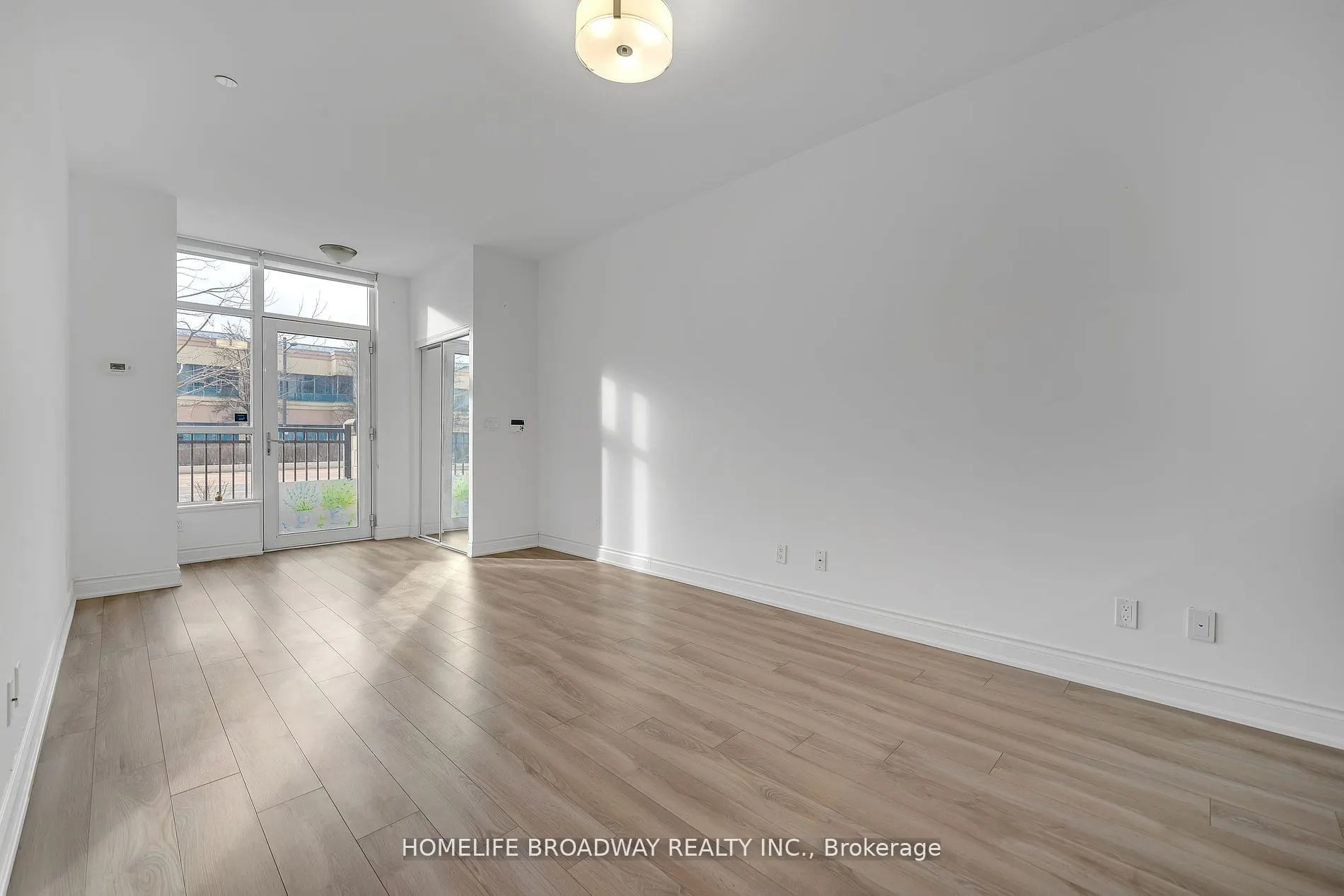 89 South Town Centre Boulevard, #103