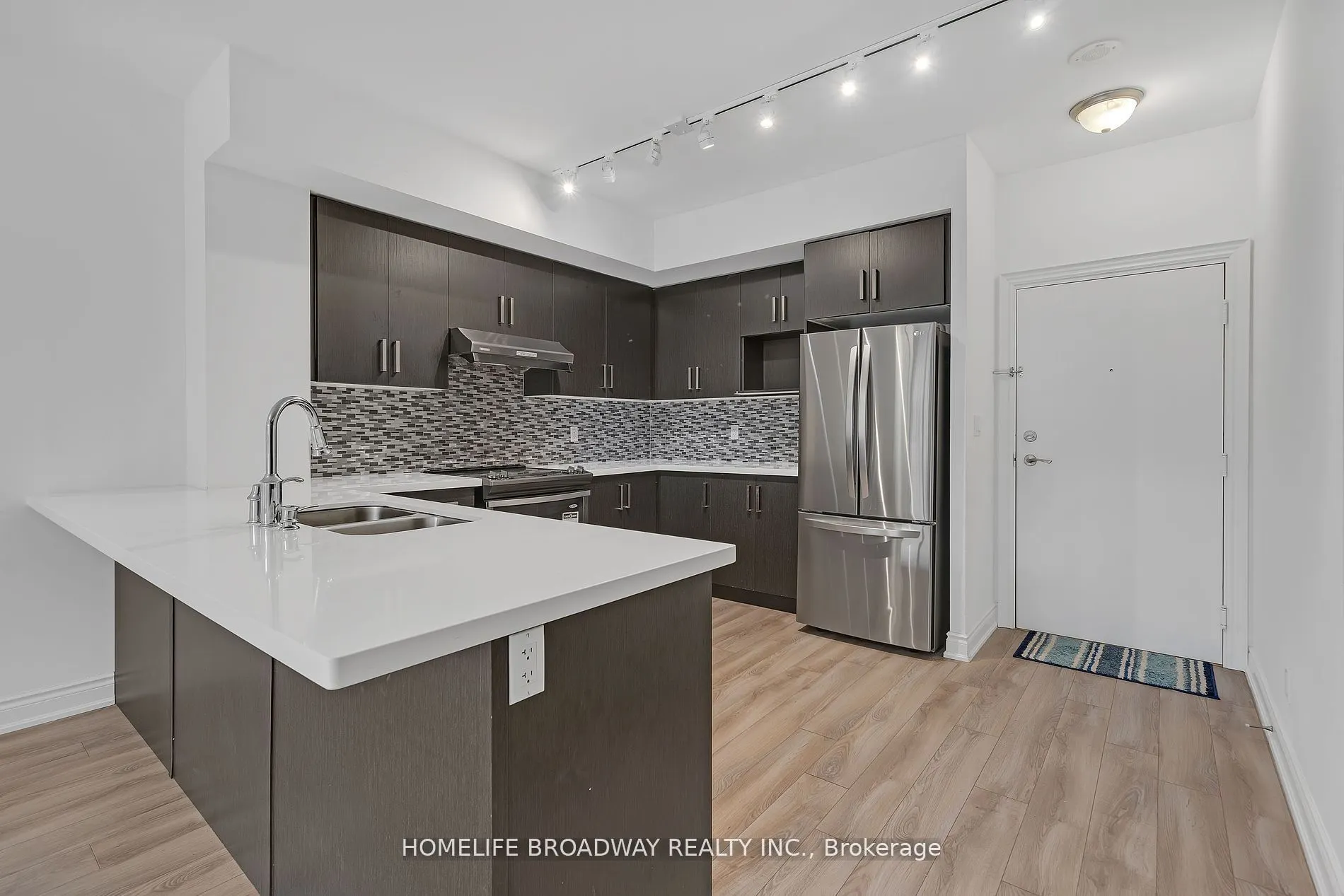 89 South Town Centre Boulevard, #103