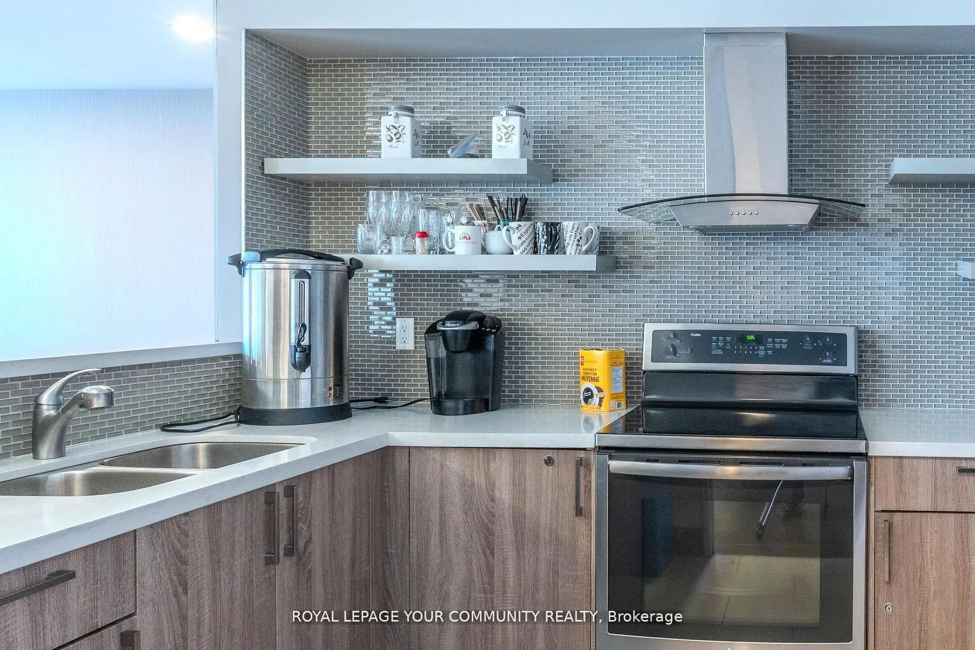 8501 Bayview Avenue, #1002