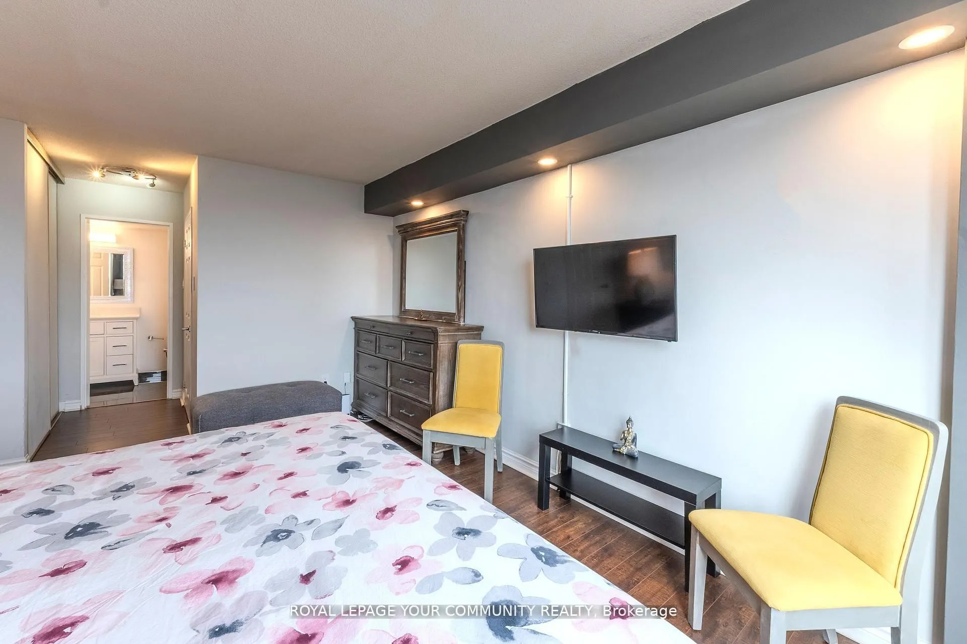 8501 Bayview Avenue, #1002