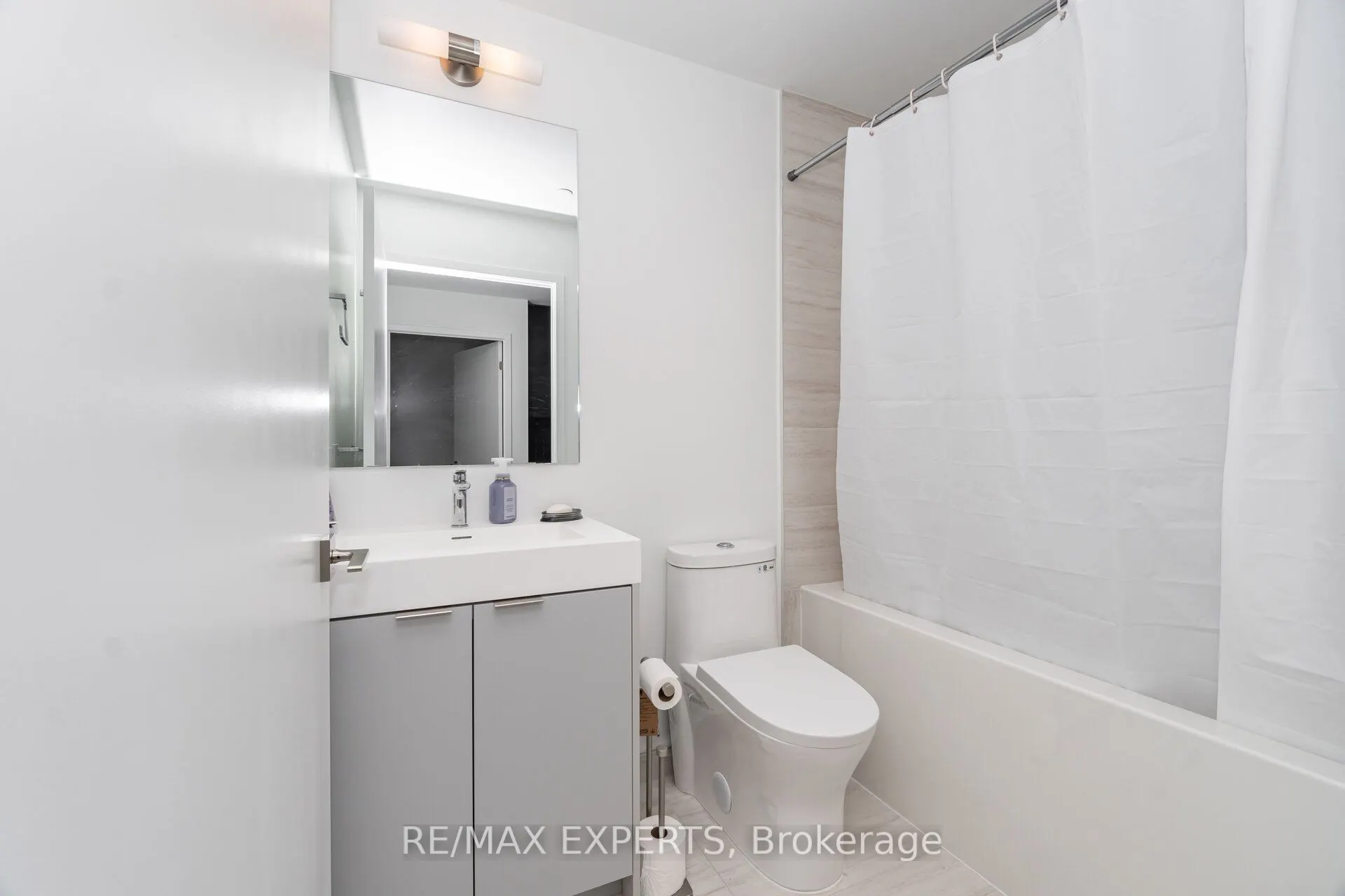 498 Caldari Road, #1824