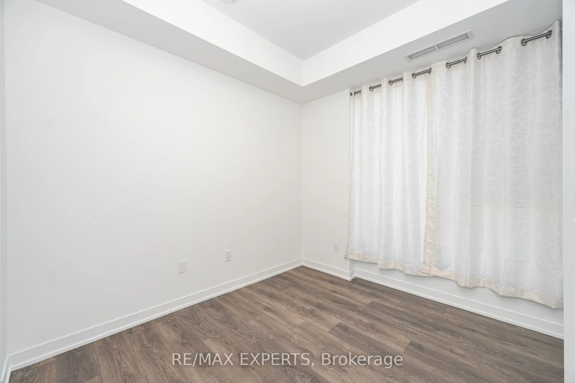 498 Caldari Road, #1824