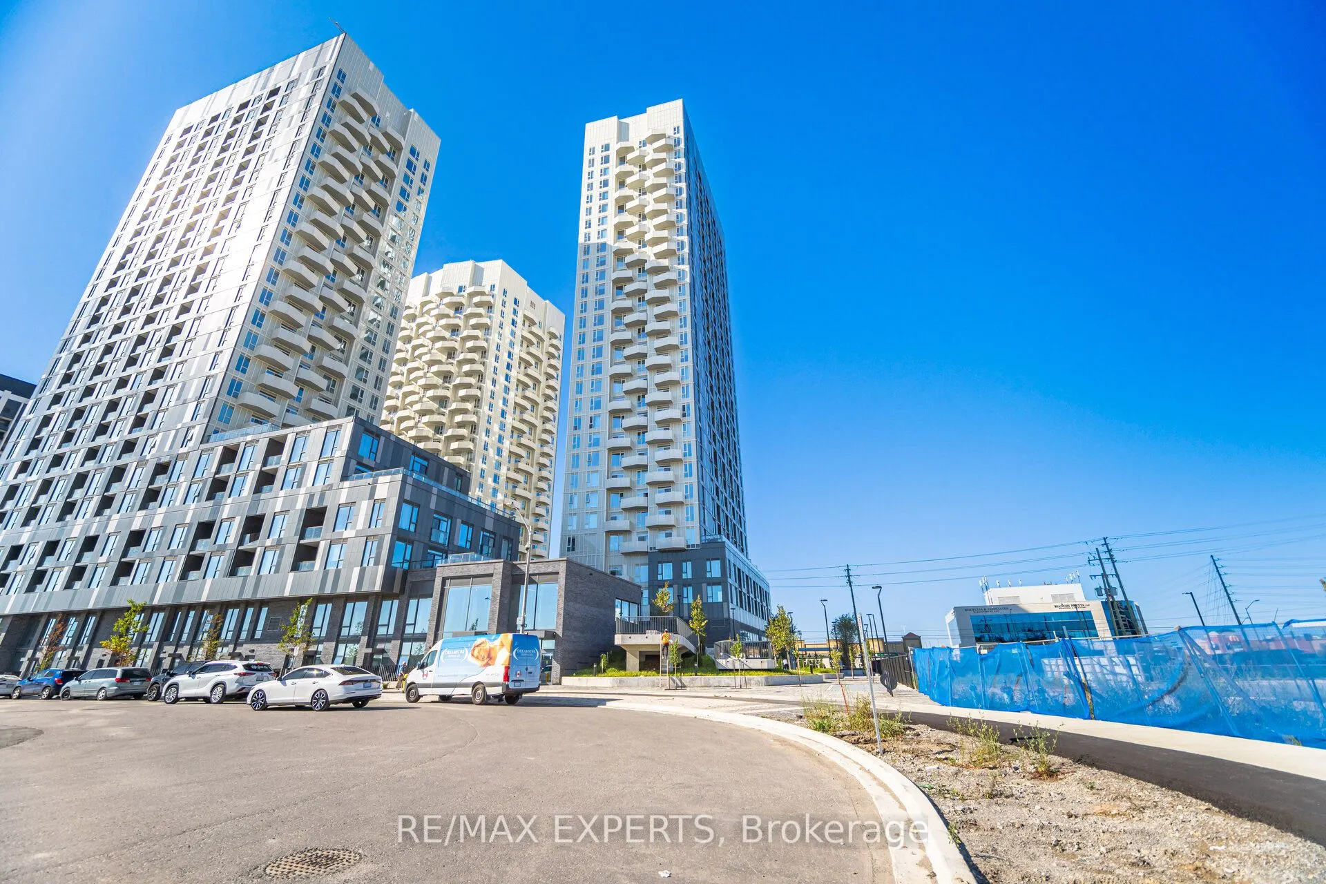 498 Caldari Road, #1824