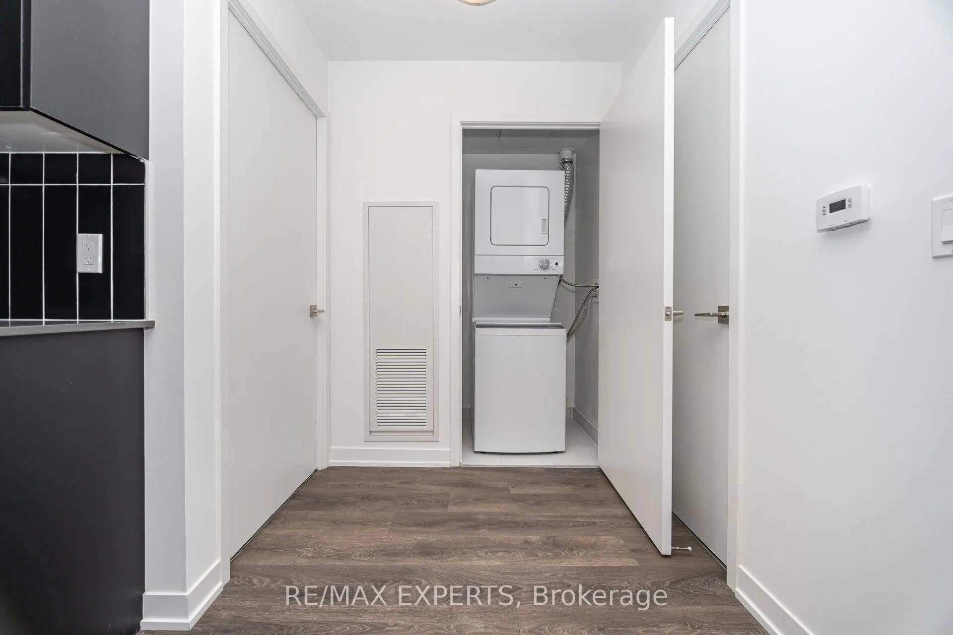 498 Caldari Road, #1824