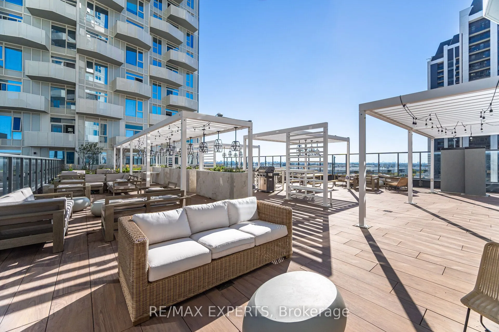 498 Caldari Road, #1824