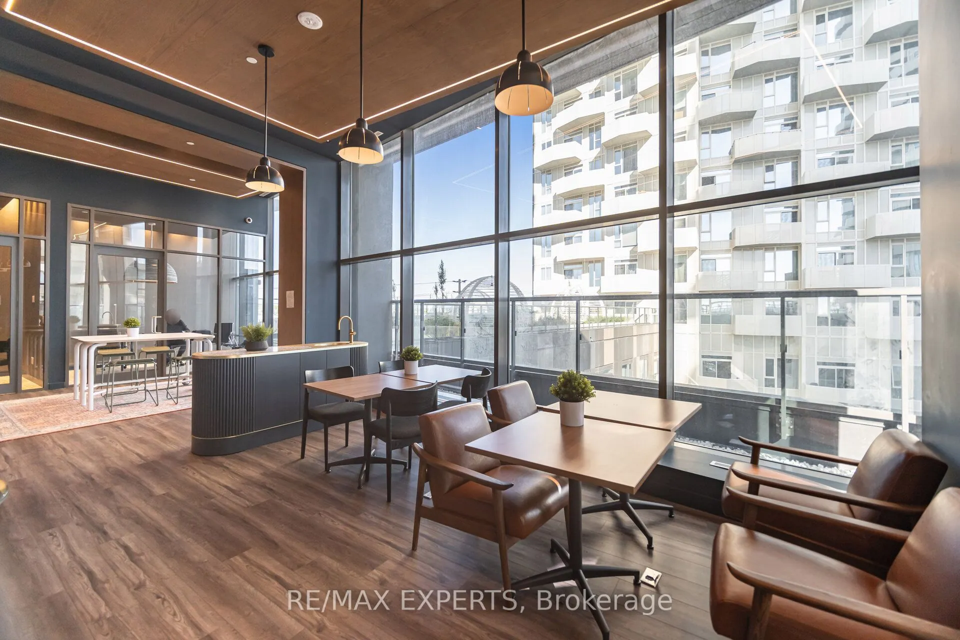 498 Caldari Road, #1824