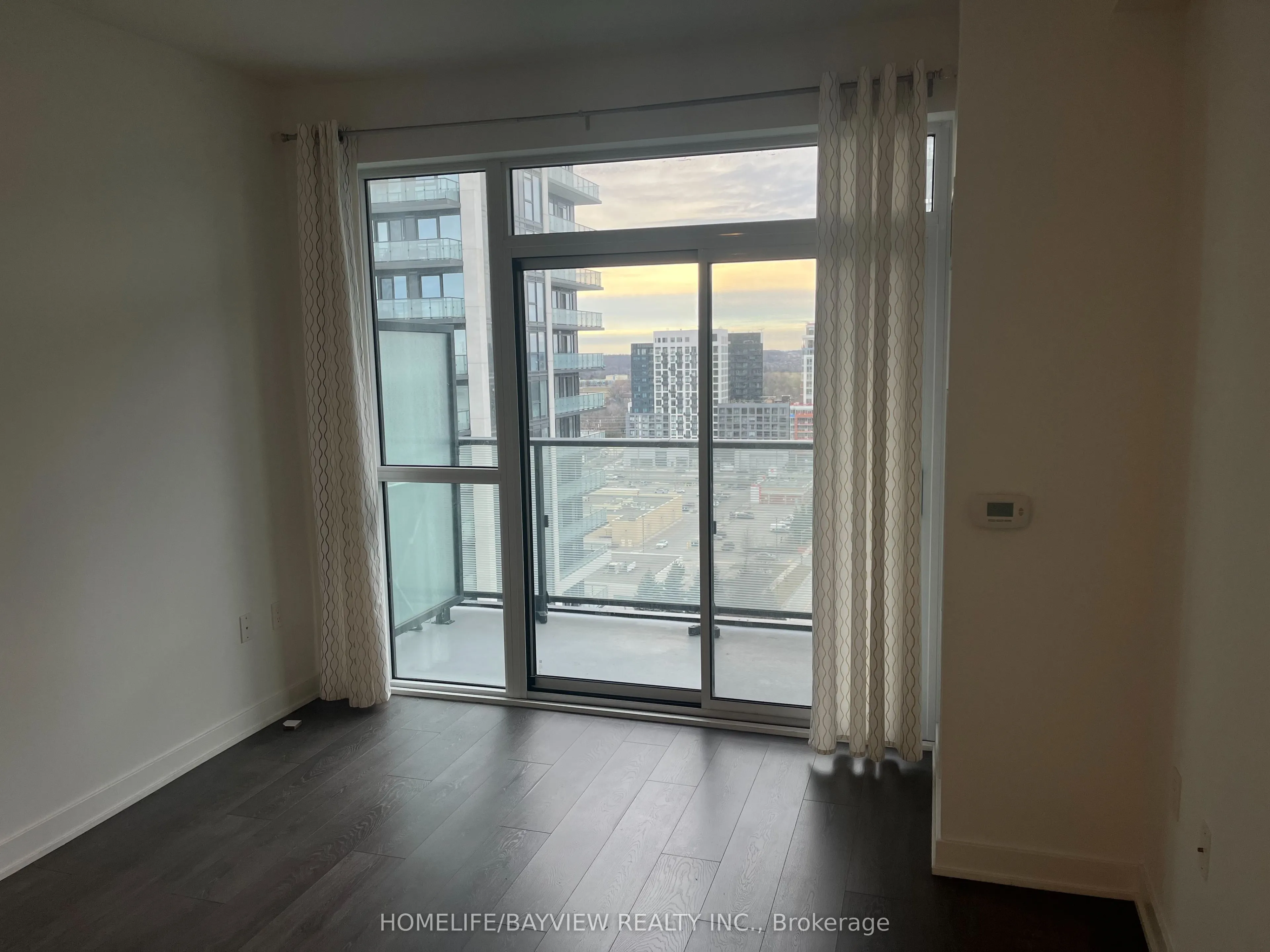 75 Oneida Crescent, #1603