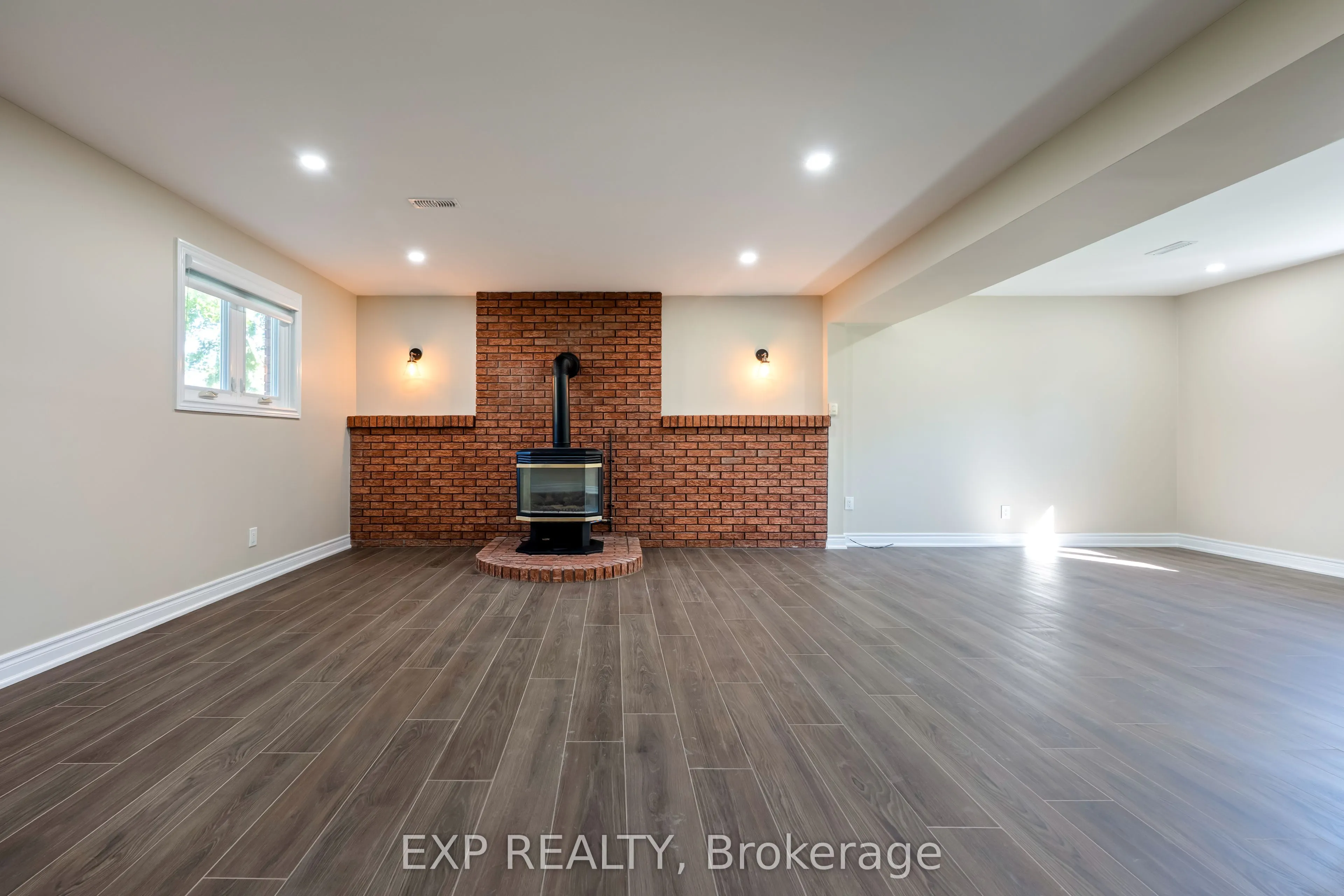 258 Nelson Crescent