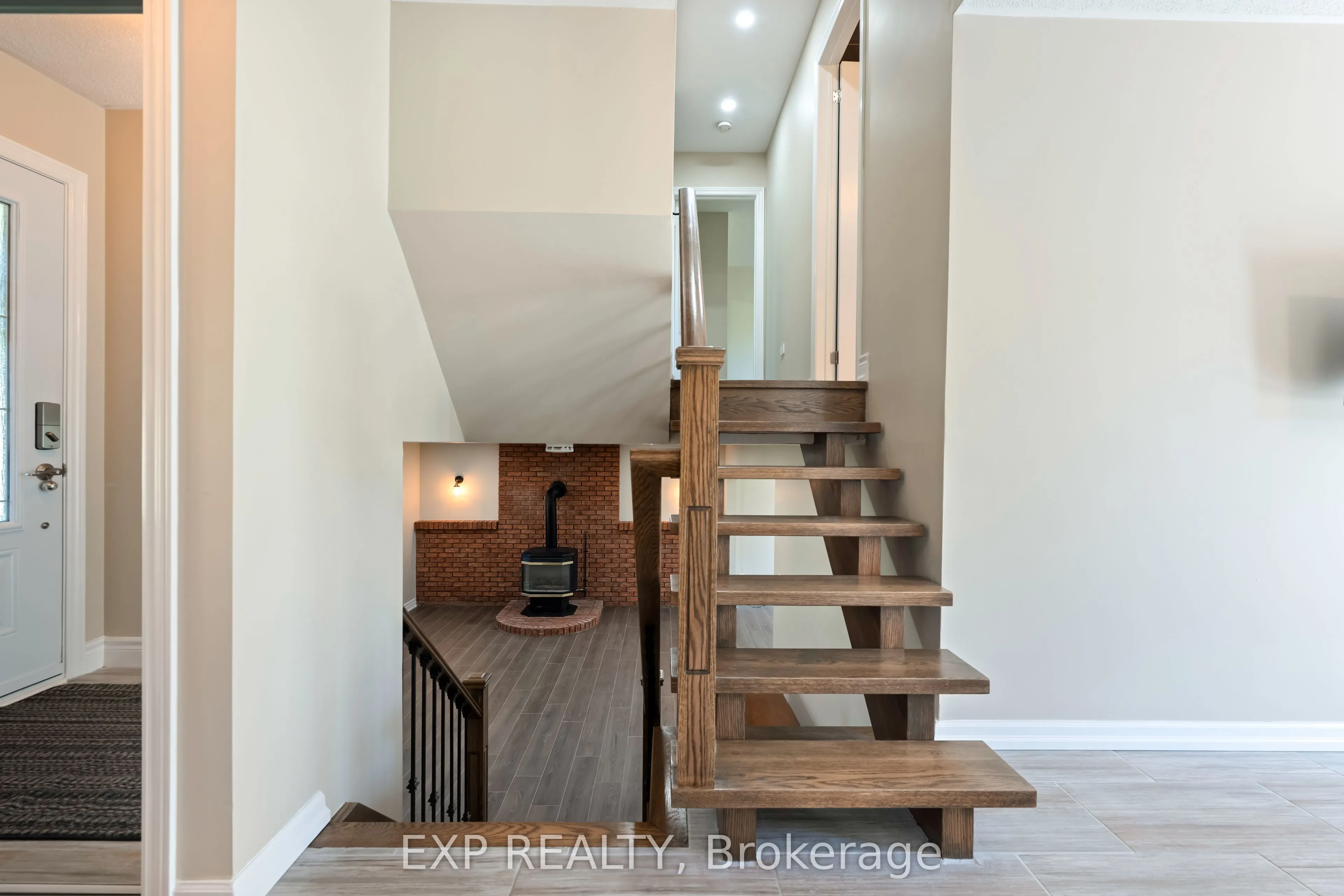 258 Nelson Crescent