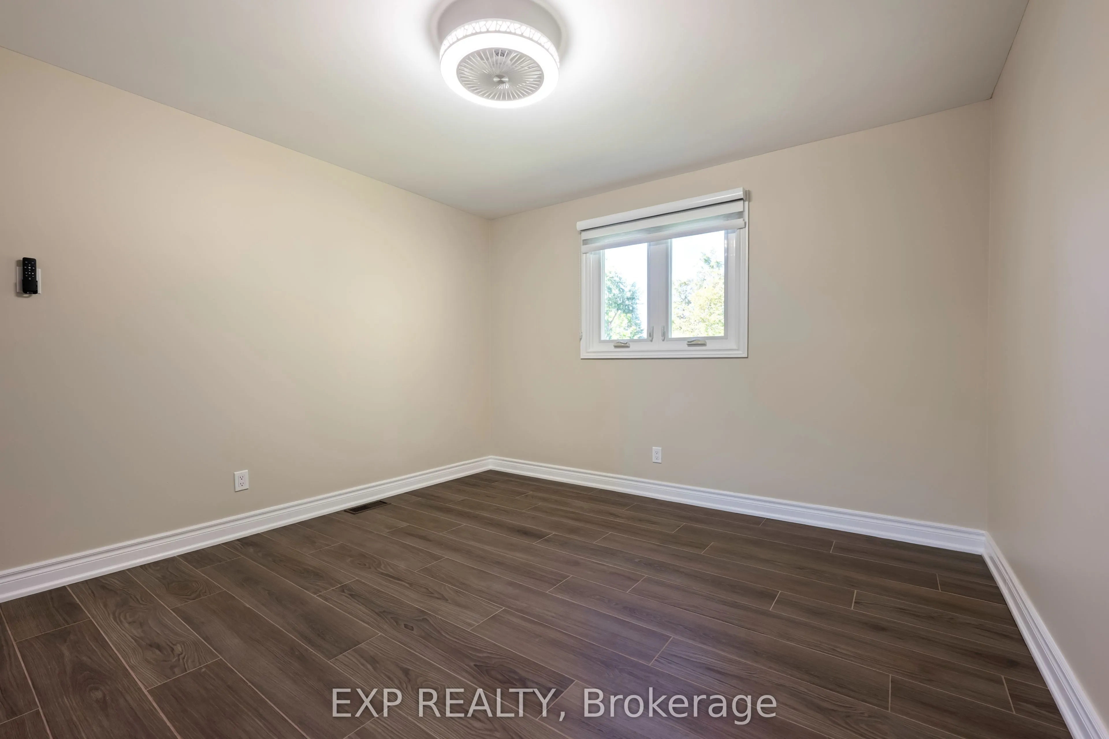 258 Nelson Crescent