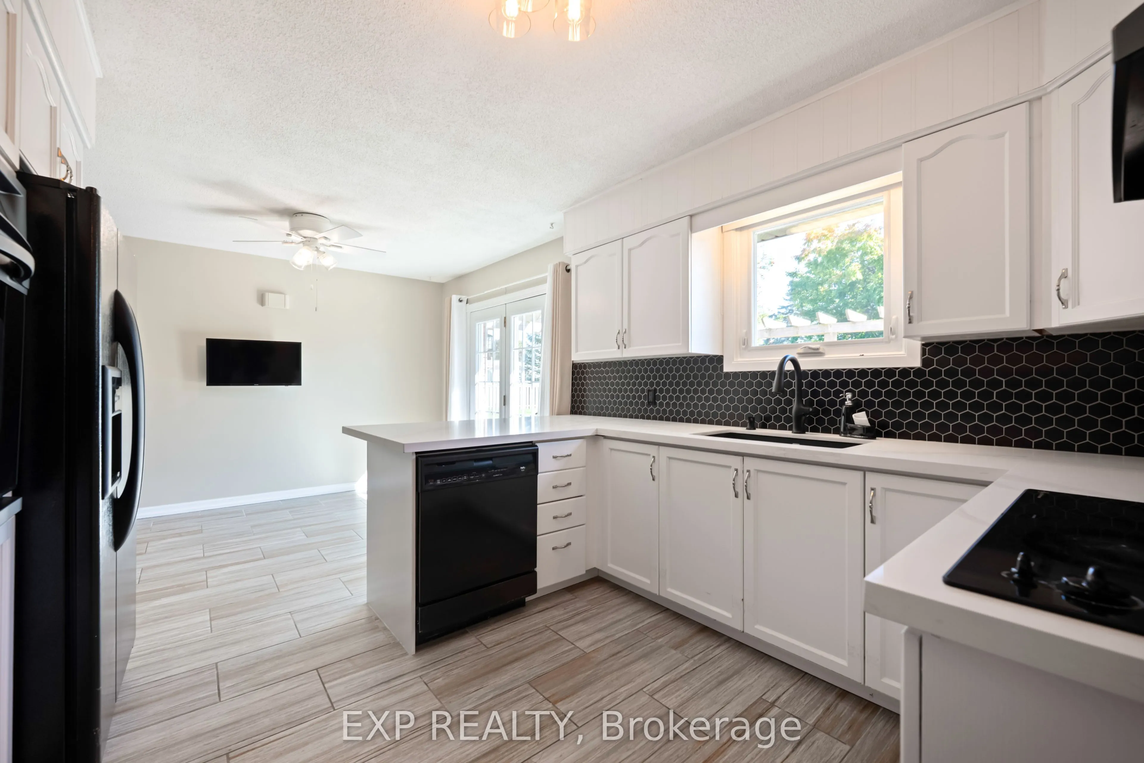 258 Nelson Crescent