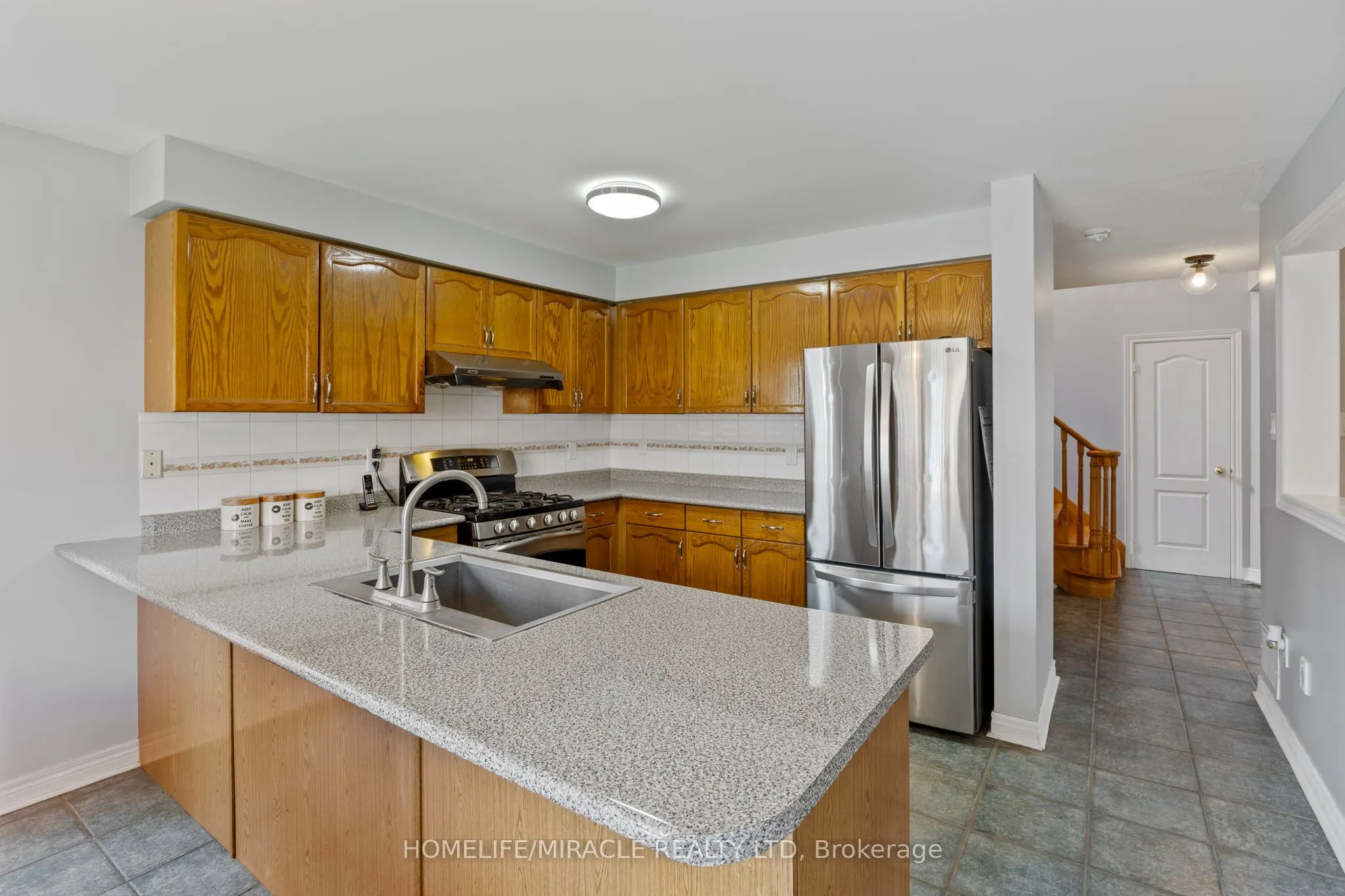 146 Roxbury Street