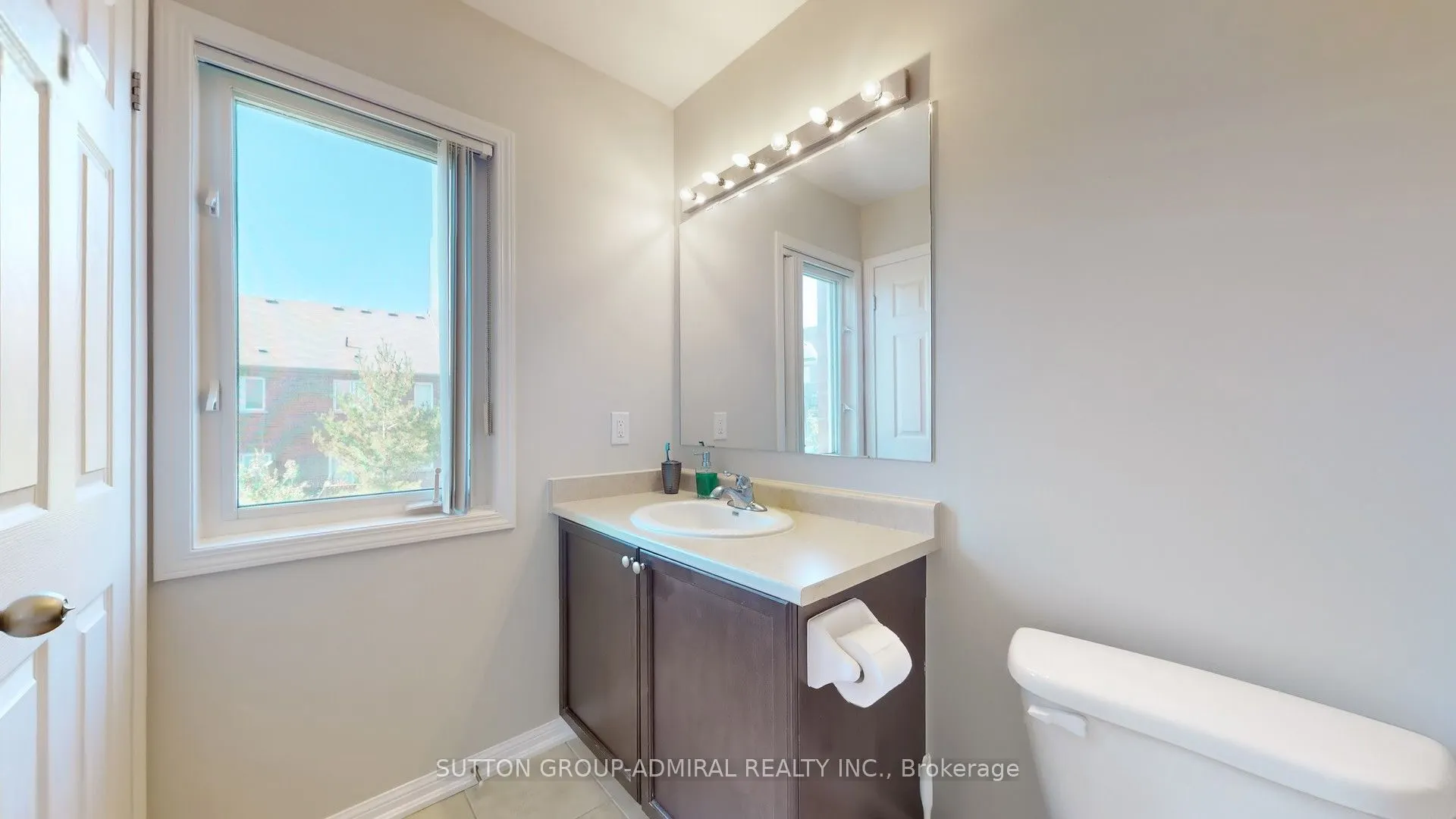 46 Edwin Pearson Street, #13