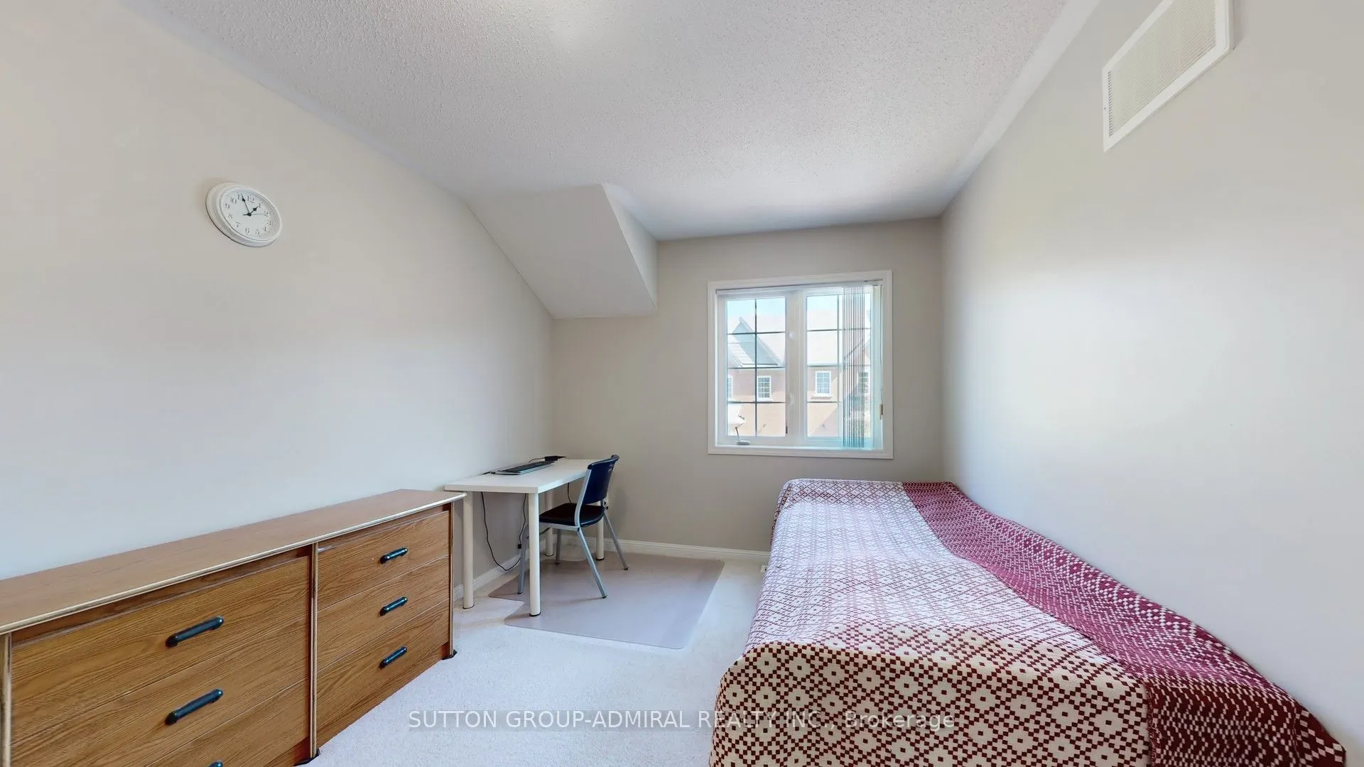 46 Edwin Pearson Street, #13