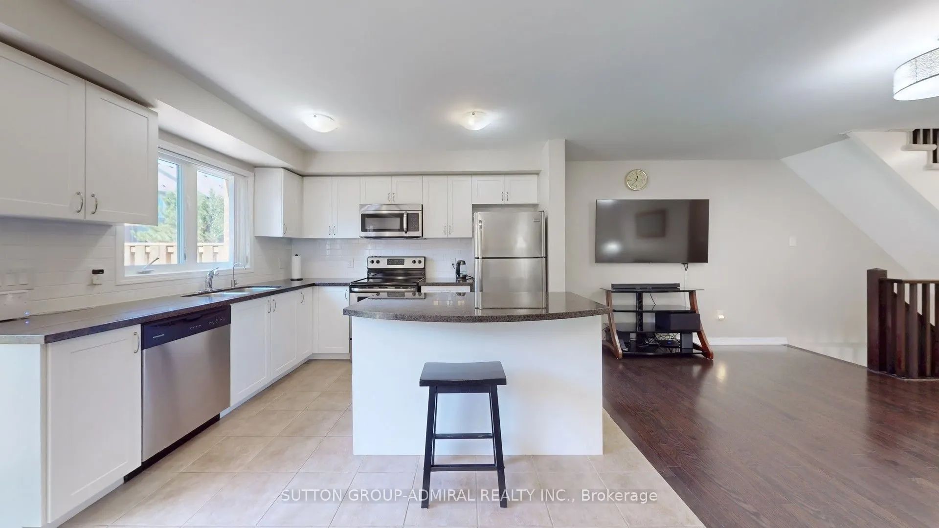 46 Edwin Pearson Street, #13