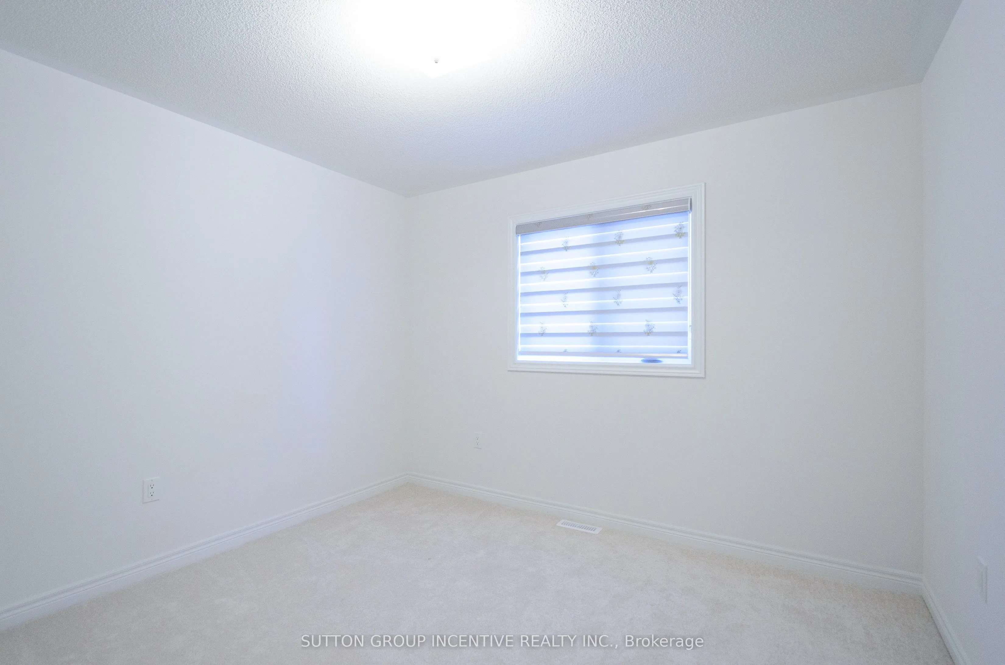 37 BAYCROFT Boulevard
