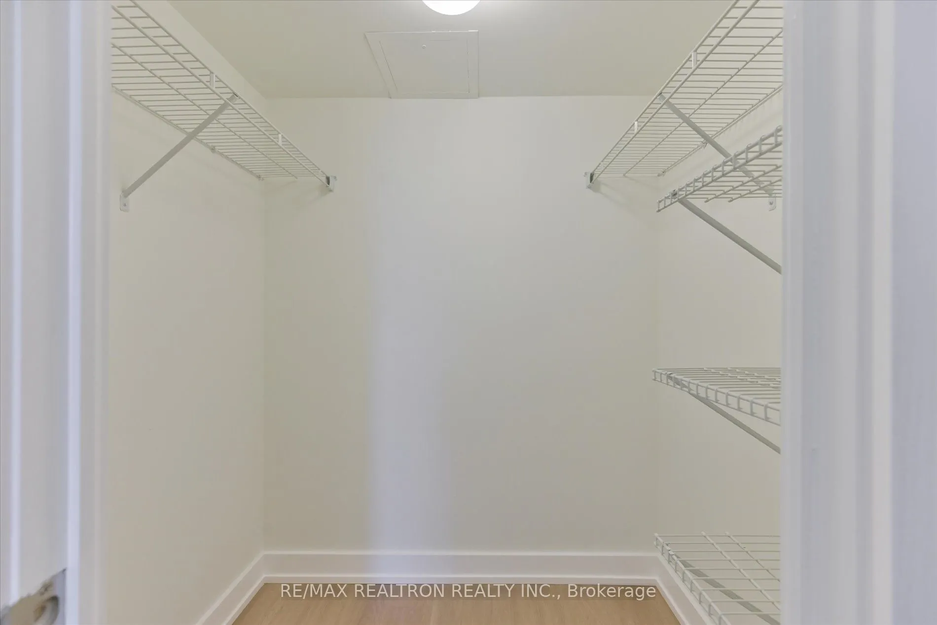 73 King William Crescent, #206