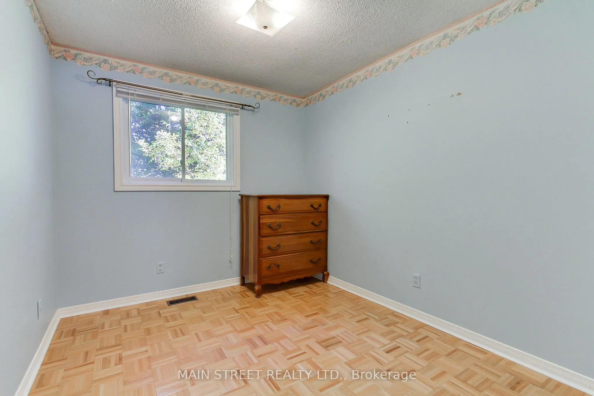 38 Smyth Crescent