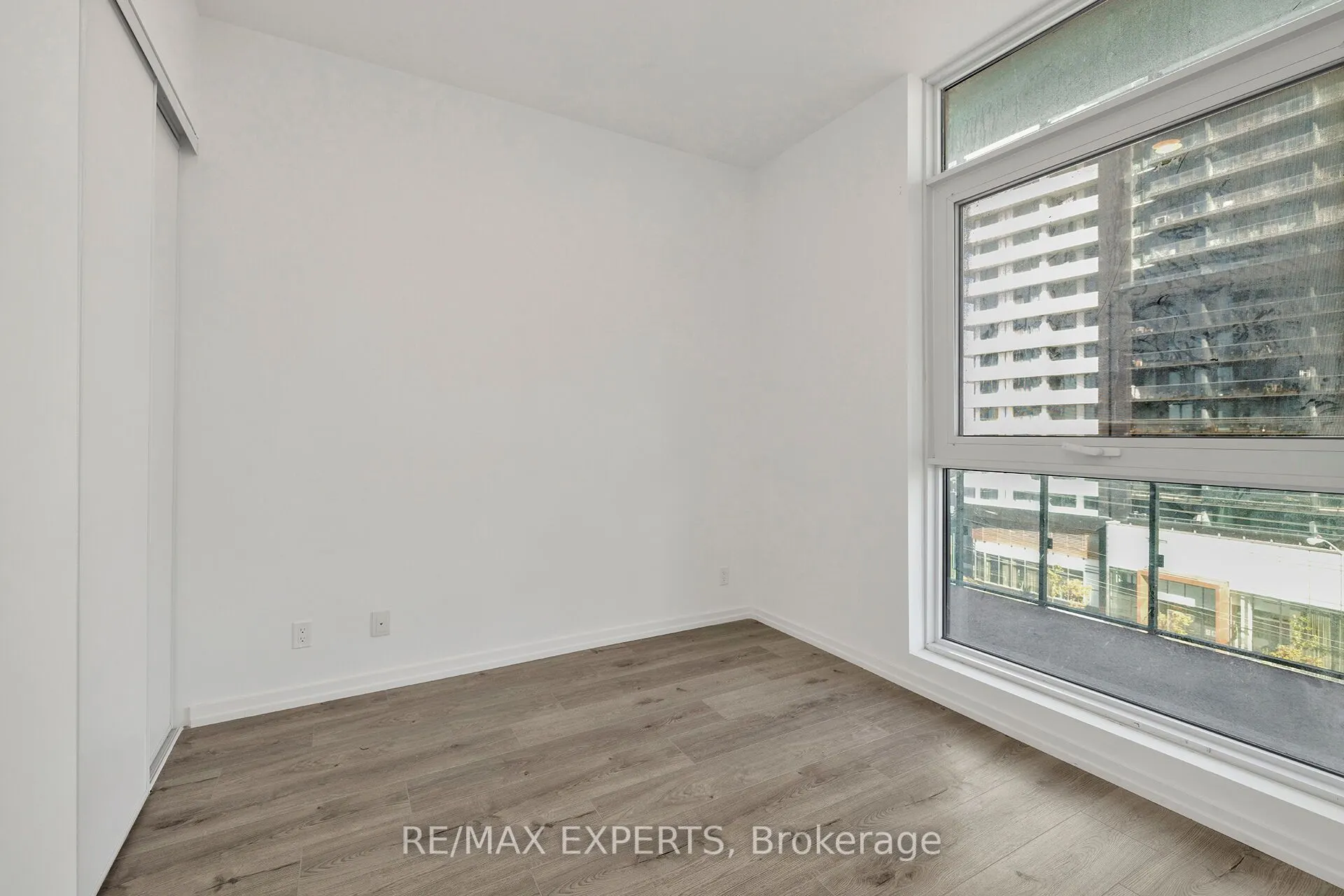 7890 Jane Street, #609